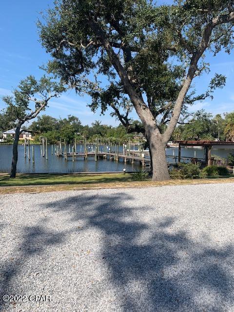 Mariners Cove - Residential