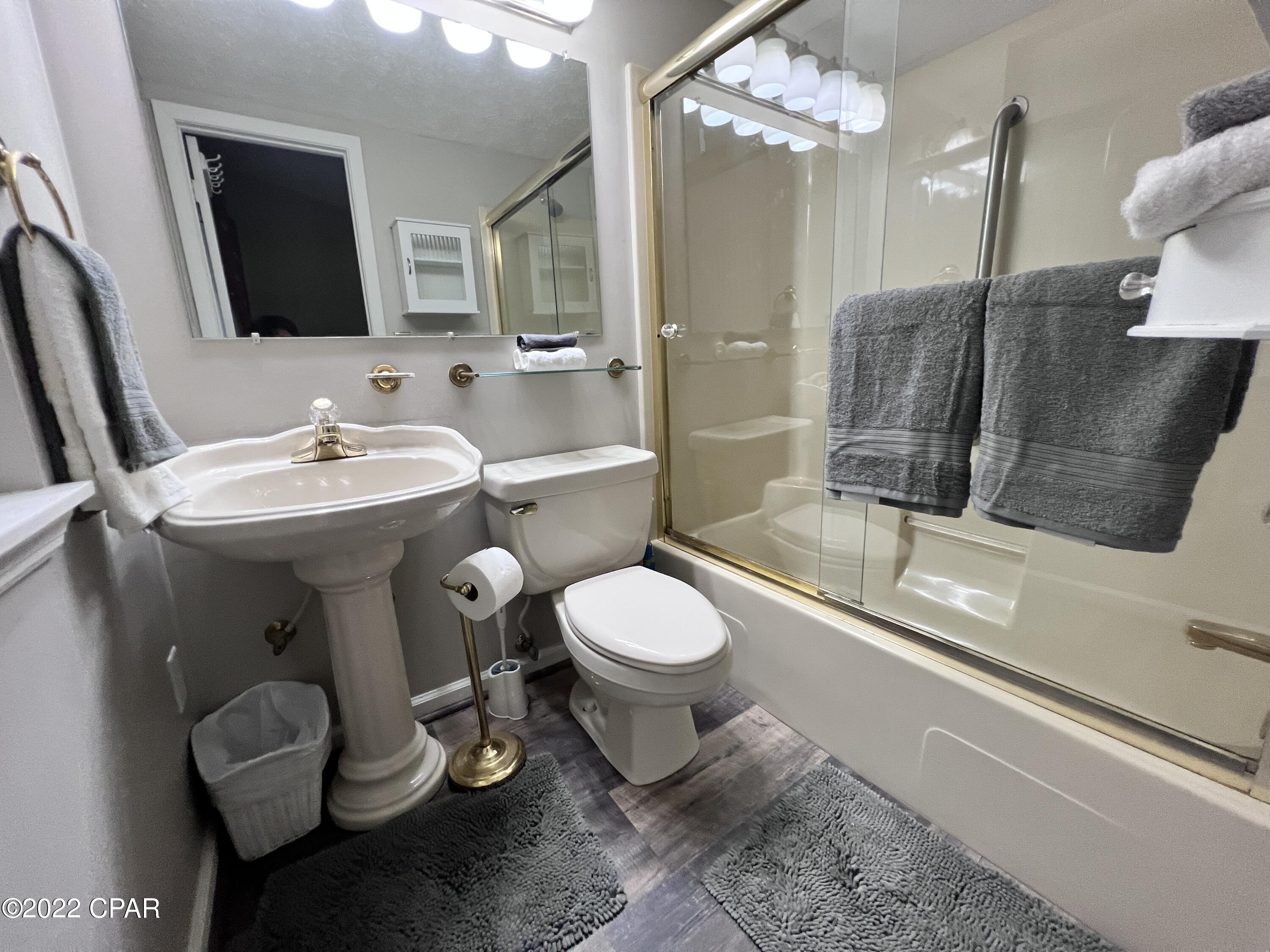 Mariners Cove - Residential