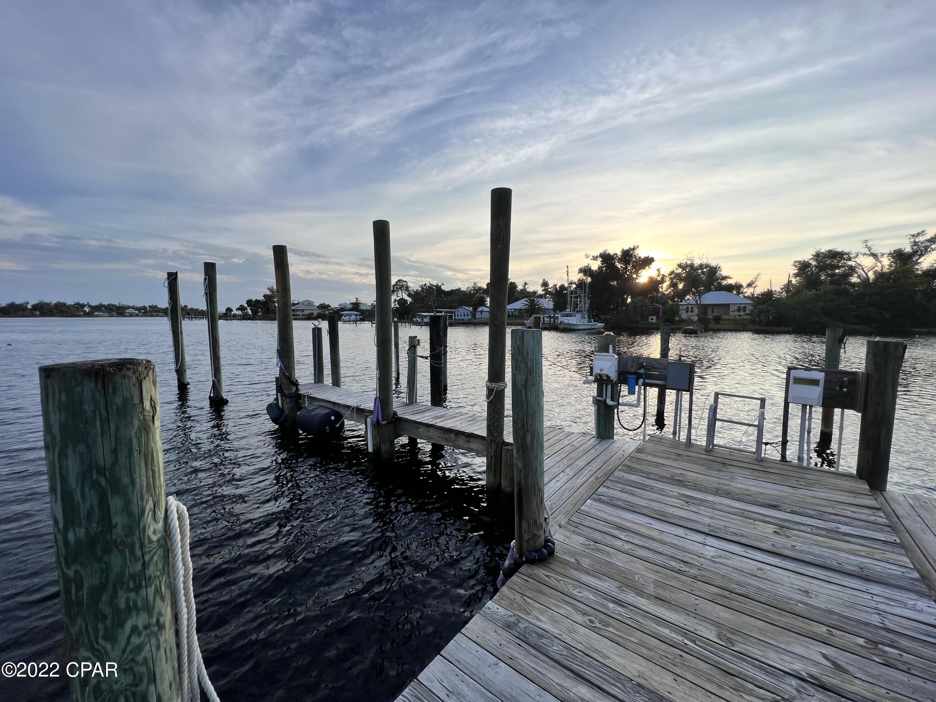 Mariners Cove - Residential