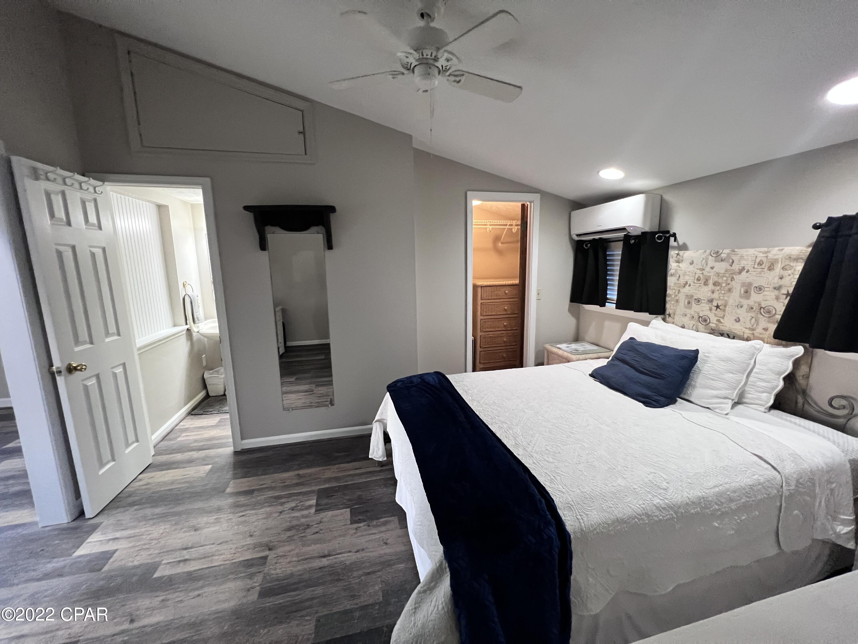 Mariners Cove - Residential