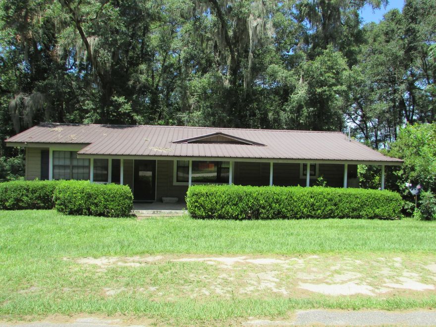 Located in the hart of Bristol sits this 3 bedroom 2 bath home on .49 acre! 1276 sq ft with enough room for your family! Just needs some minor touch ups but could be the perfect home for your family! Relax and sit back and enjoy the fall afternoons on the front porch! Metal roof. Home to be sold AS-IS.