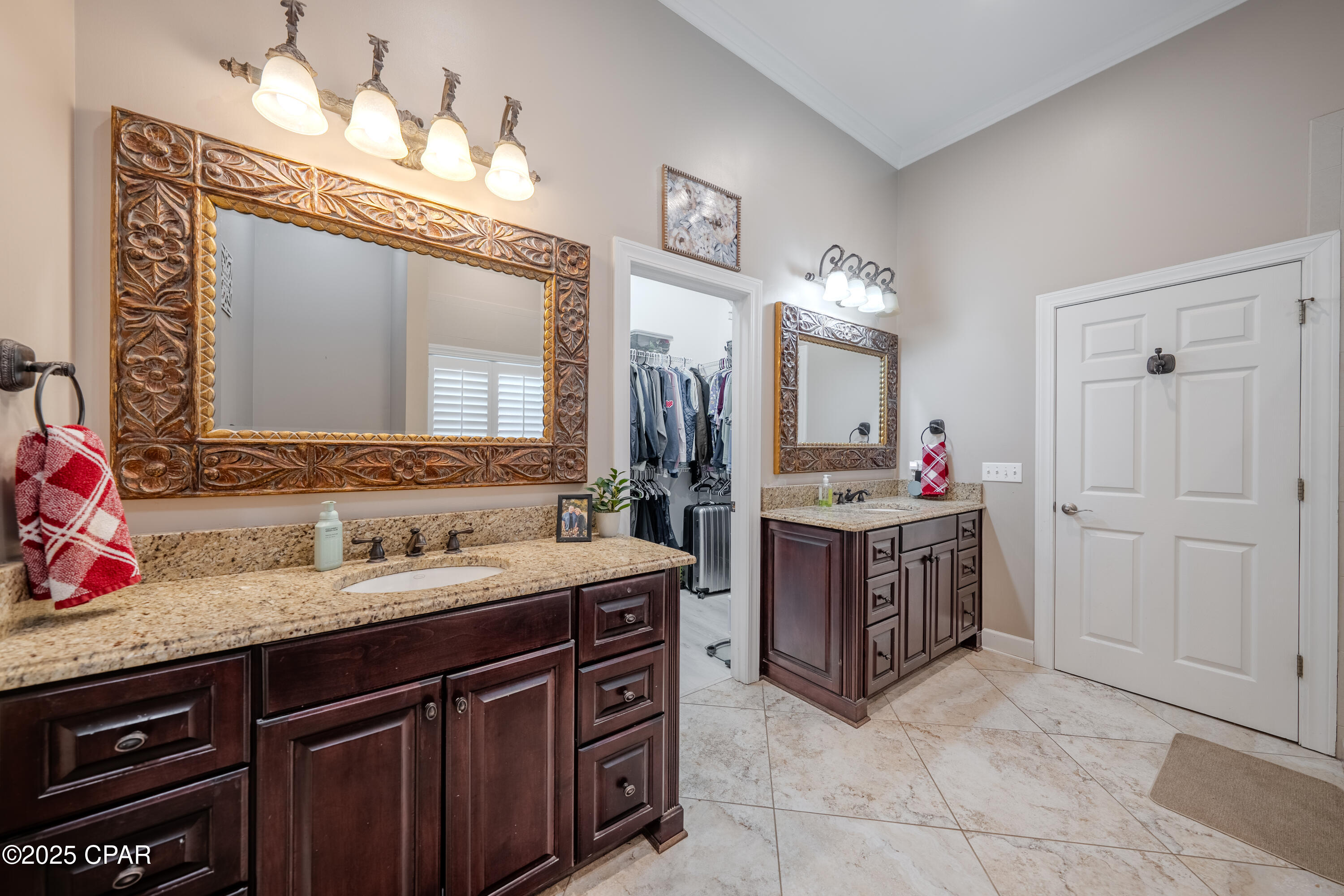 North Oaks - Residential