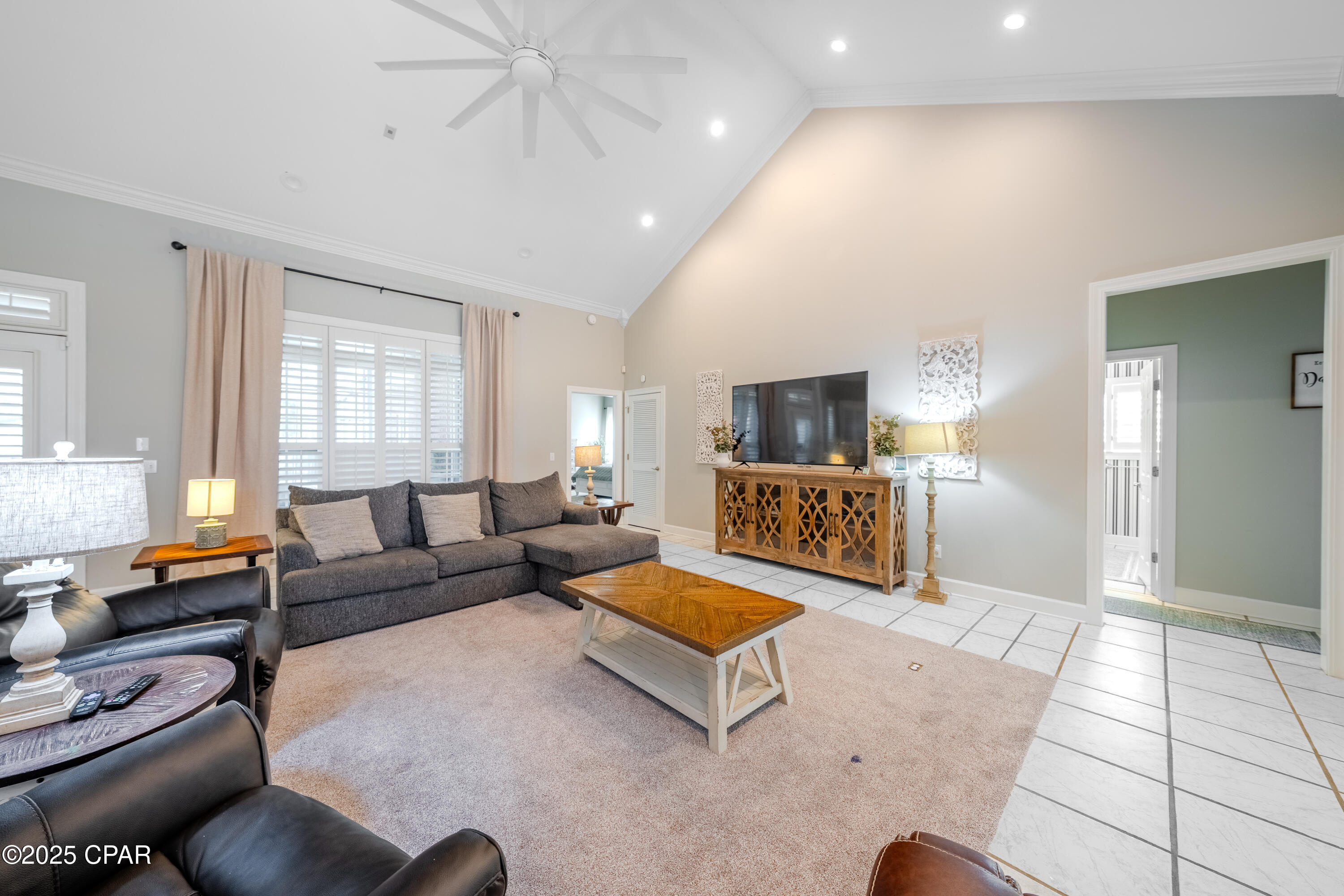 North Oaks - Residential