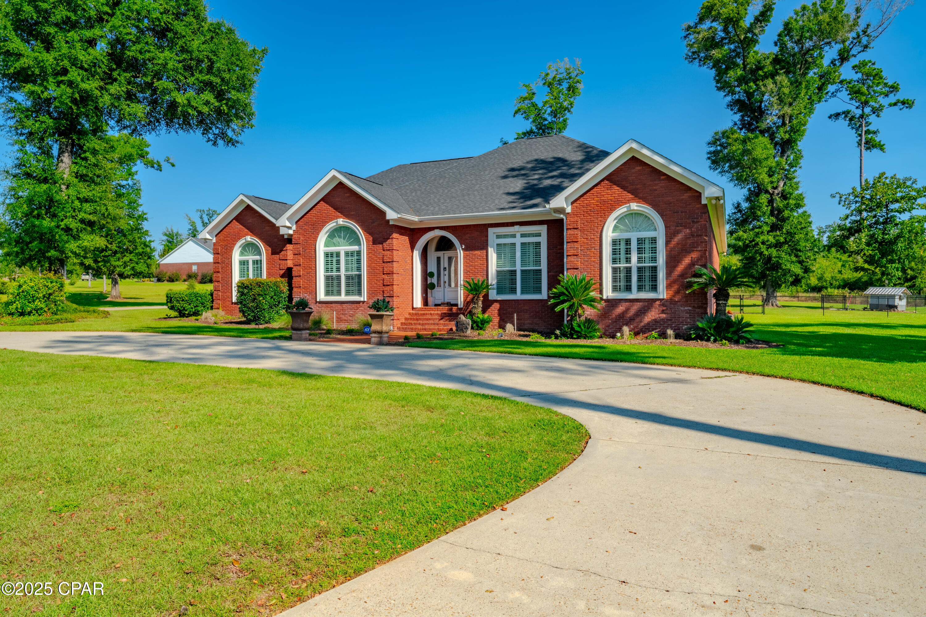 North Oaks - Residential