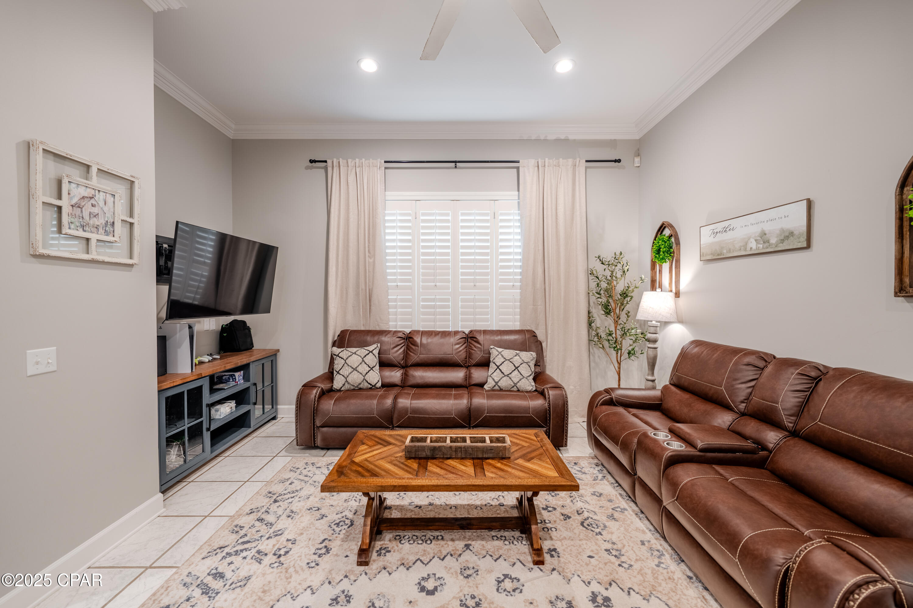 North Oaks - Residential