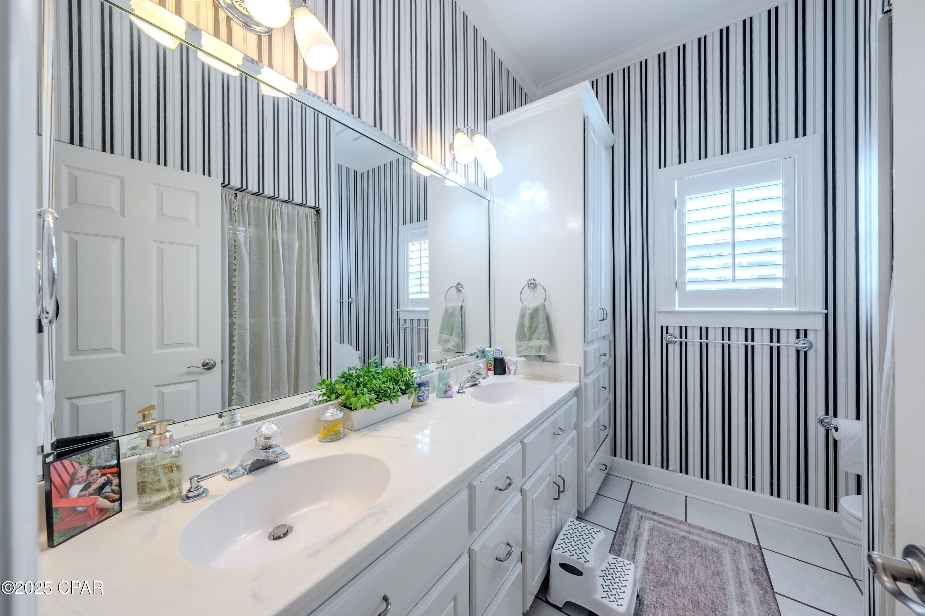 North Oaks - Residential