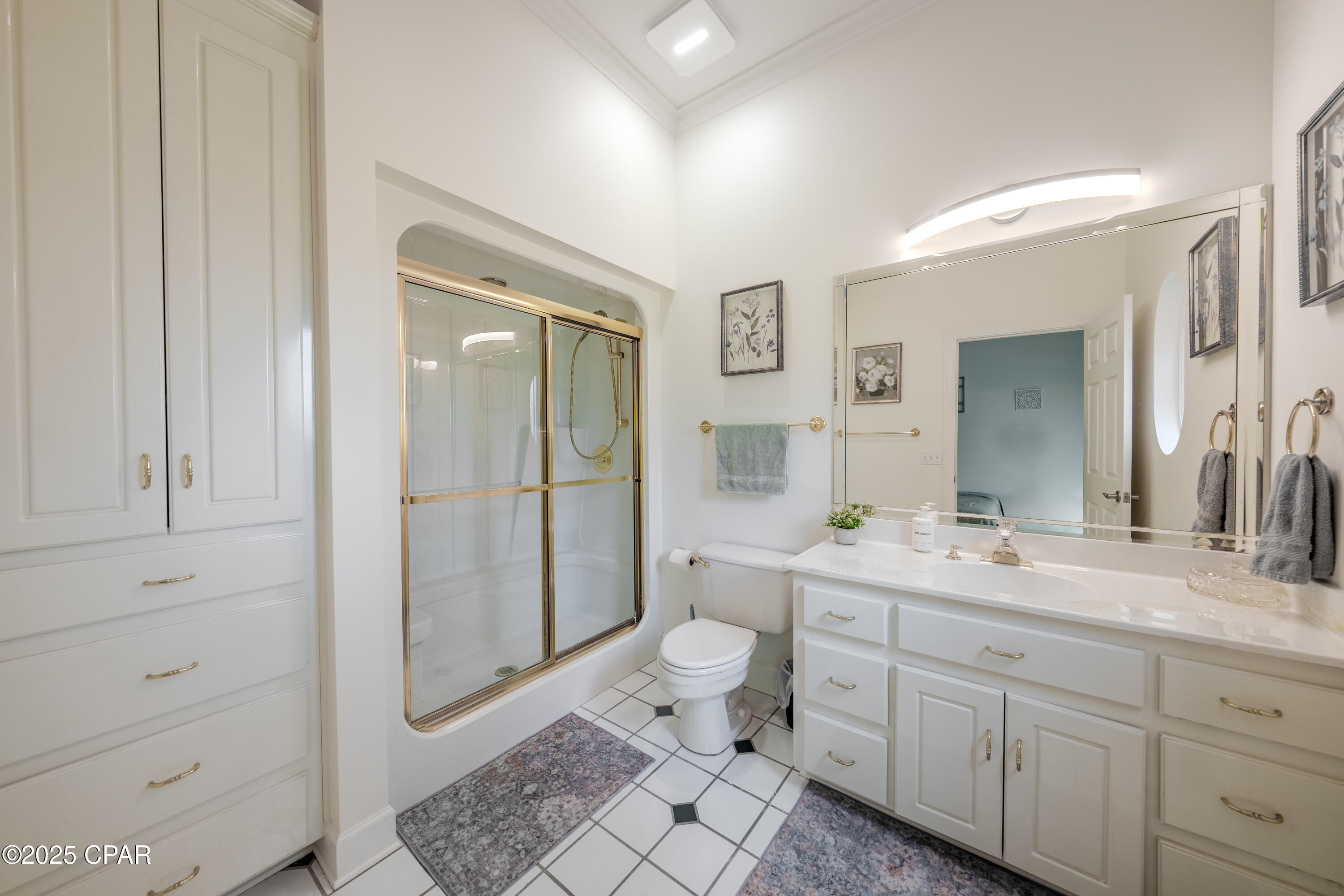 North Oaks - Residential