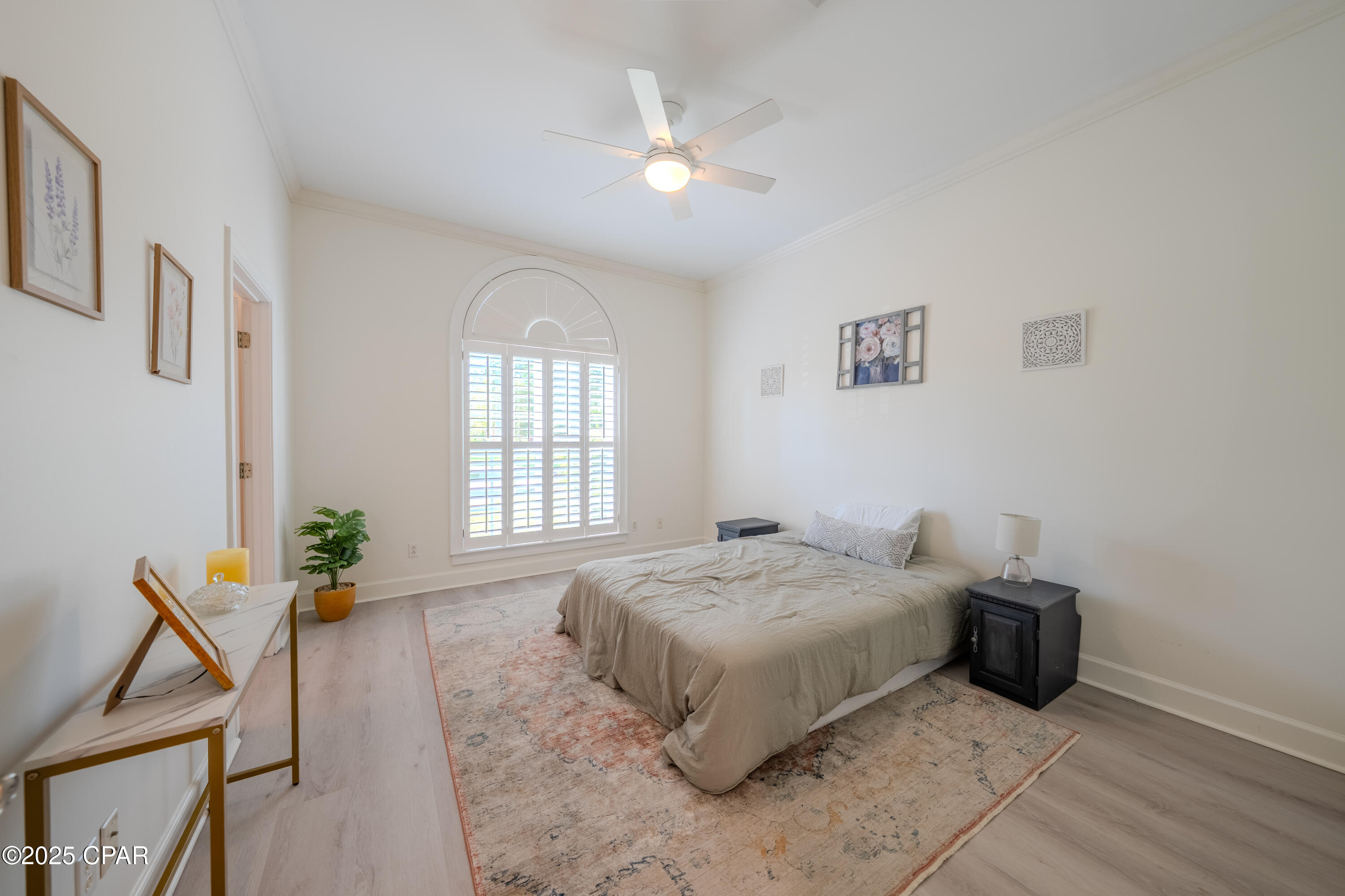 North Oaks - Residential