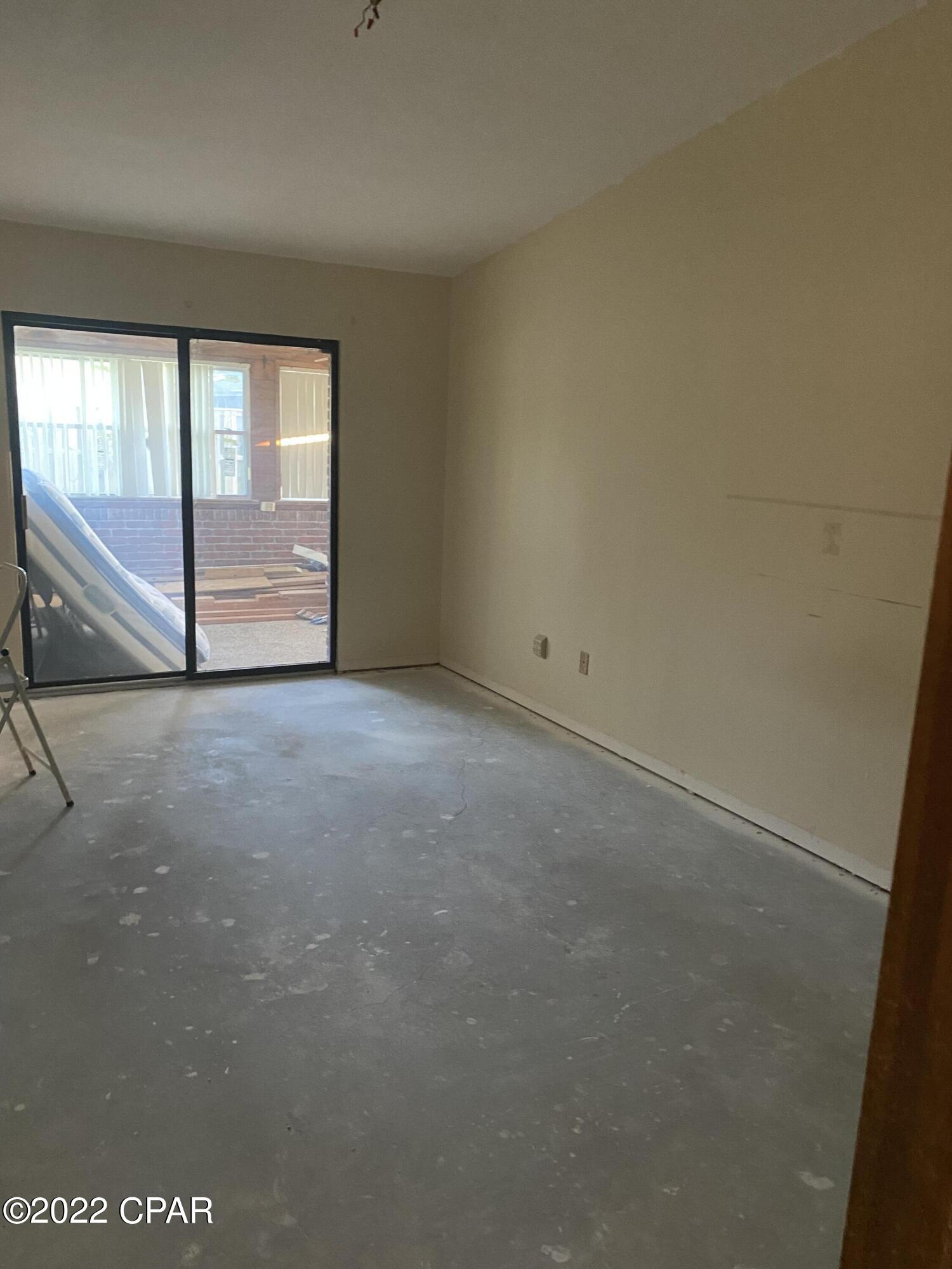 Venetian Villa - Residential