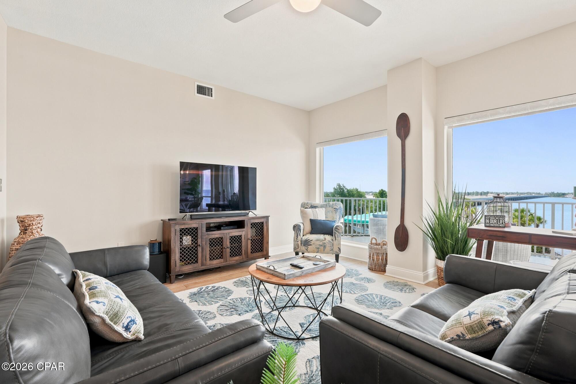 1600 Marina Bay Drive 303