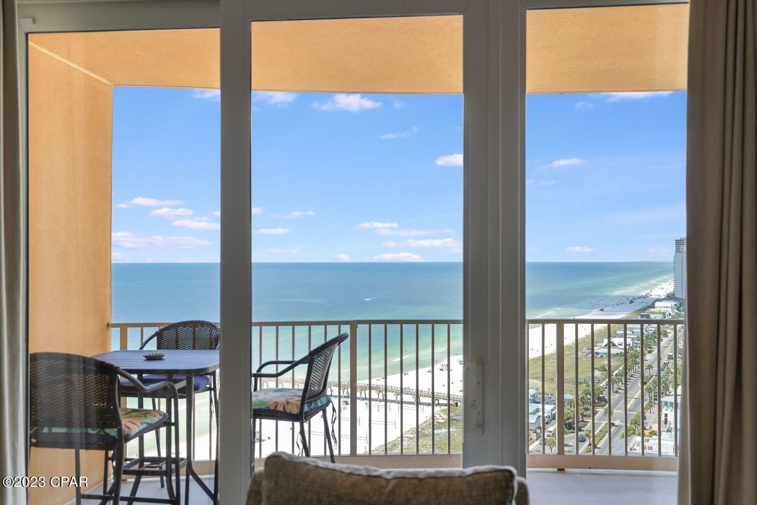 Calypso Towers III - Residential