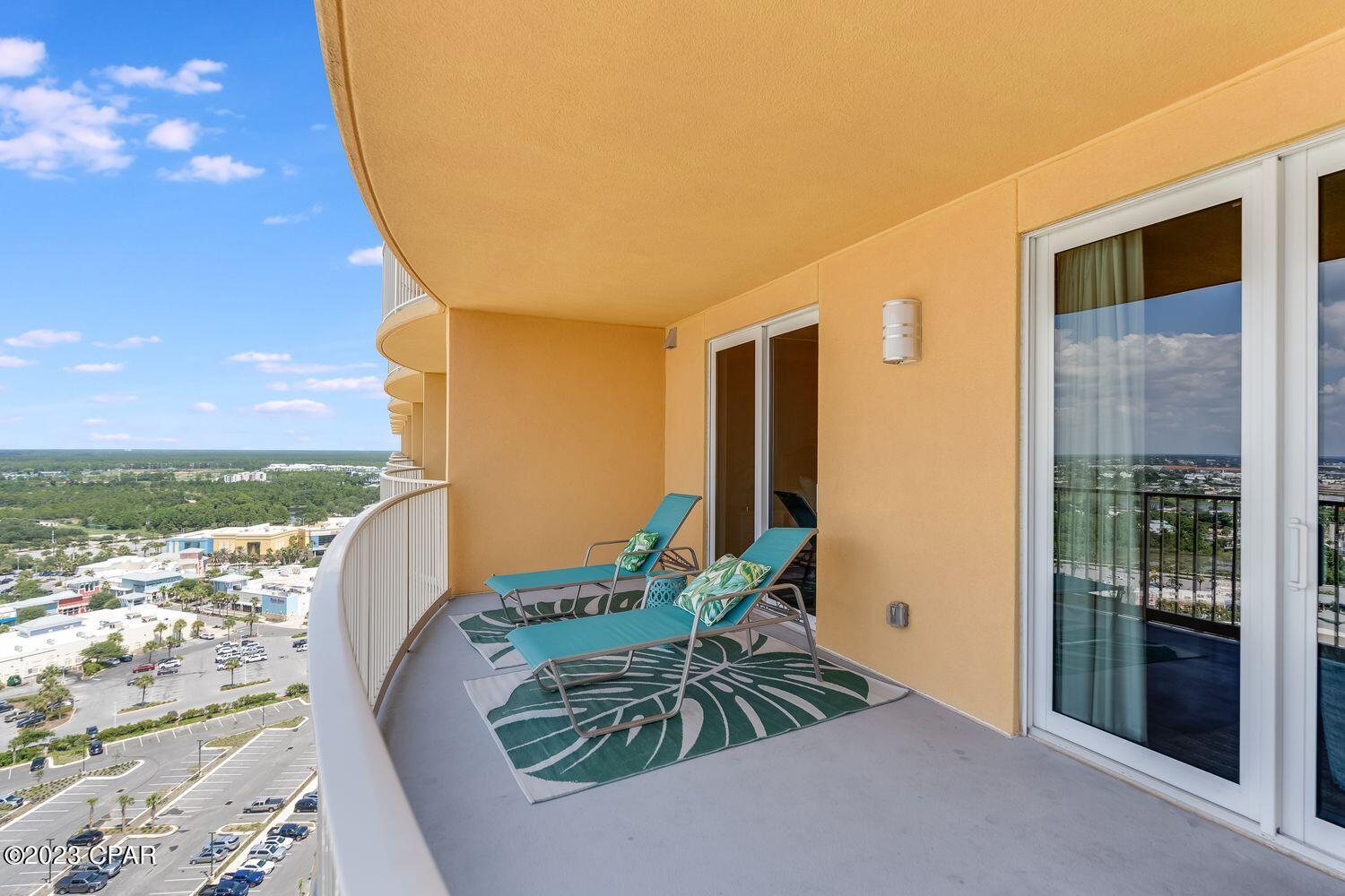 Calypso Towers III - Residential