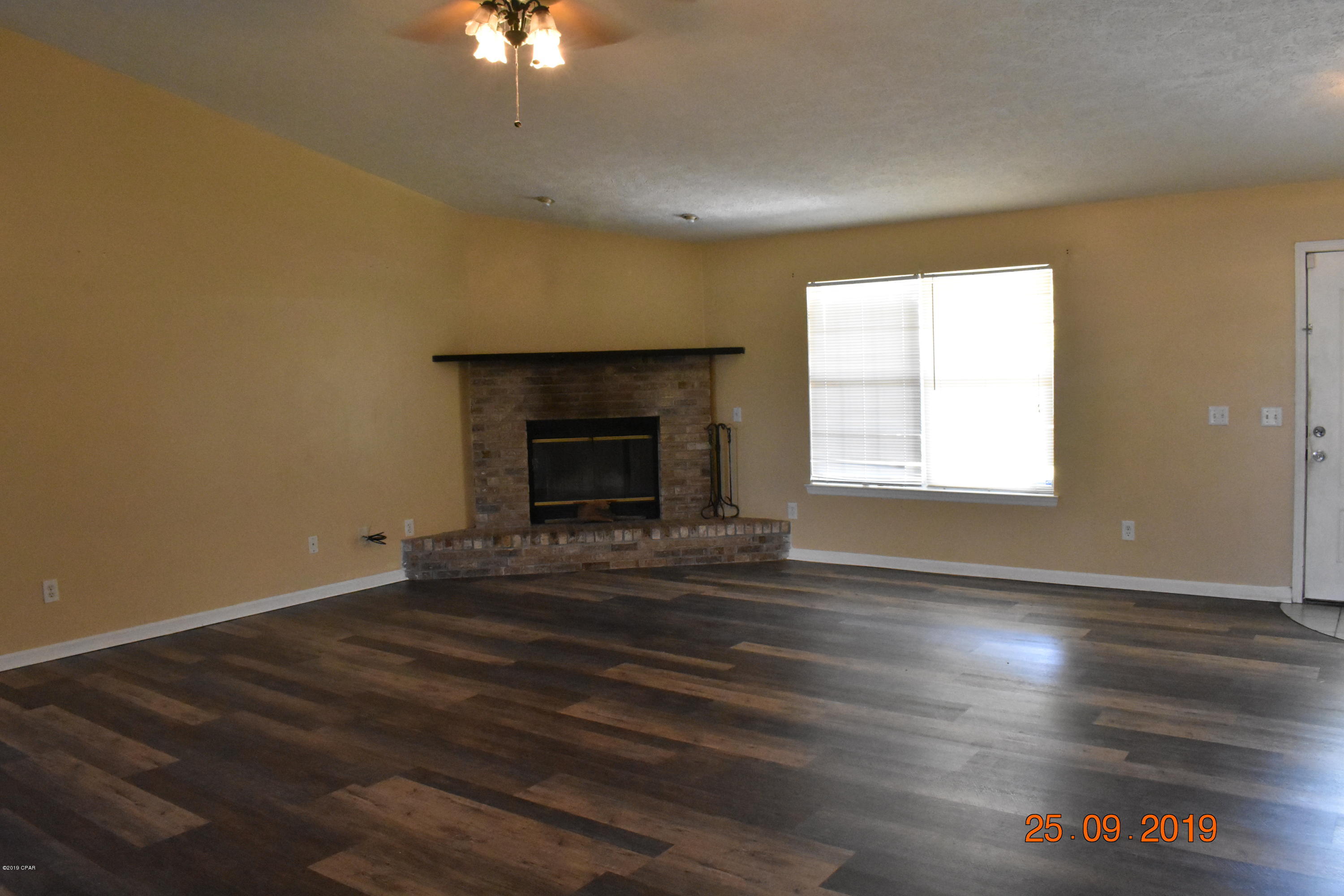 [No Recorded Subdiv] - Residential Lease