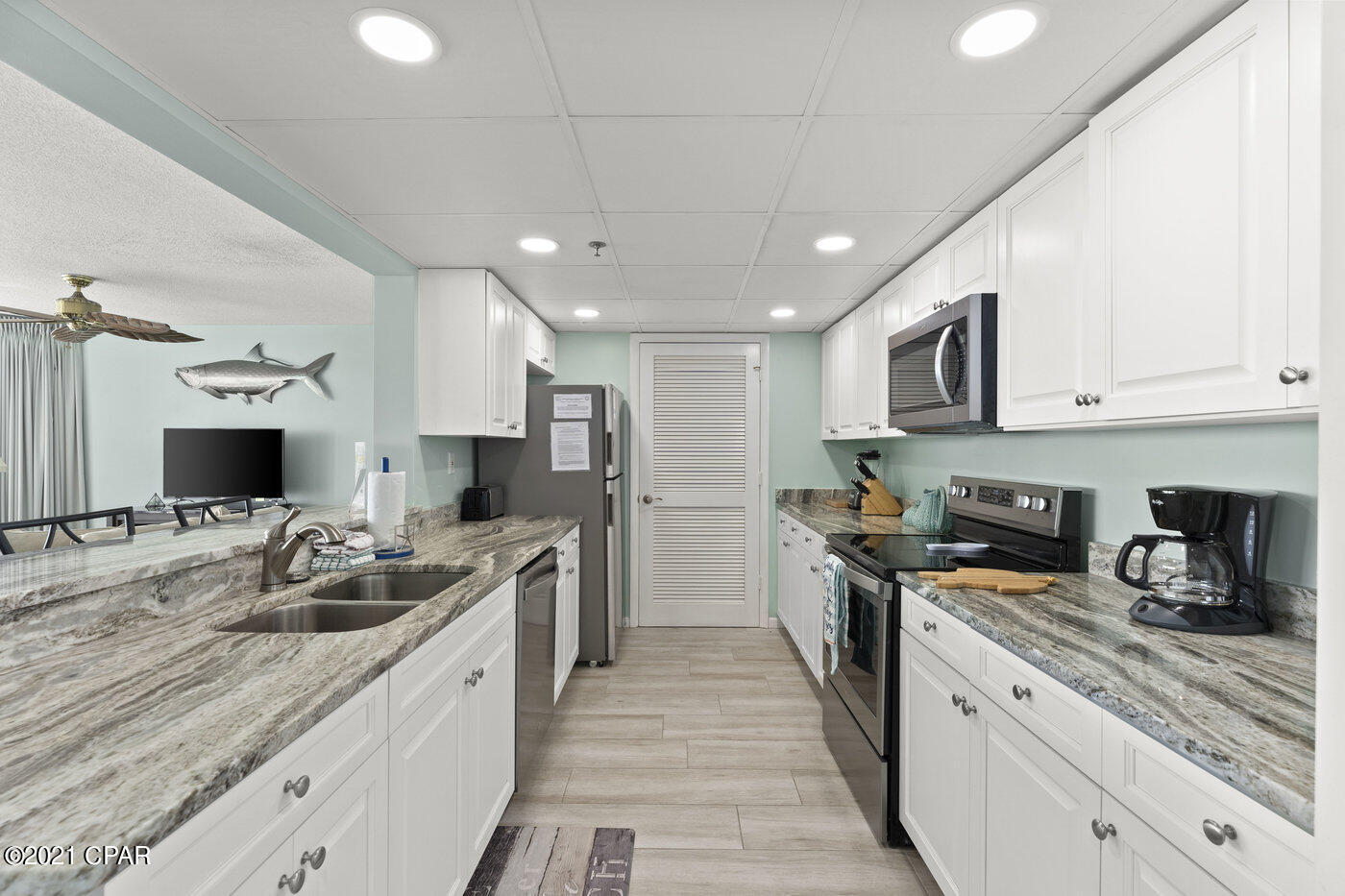 Long Beach Towers I - Residential