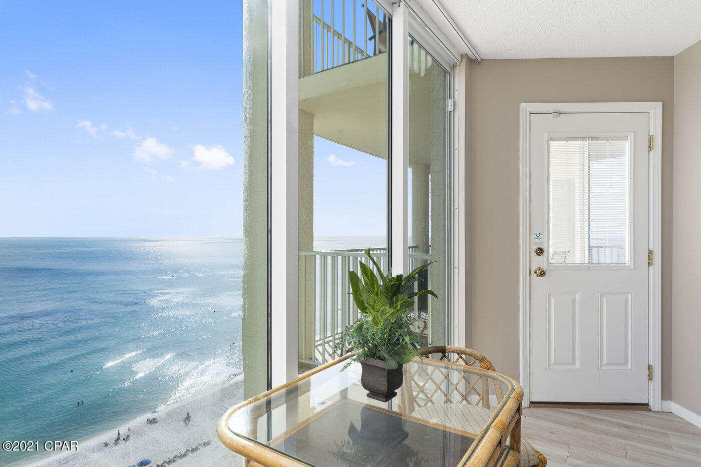 Long Beach Towers I - Residential