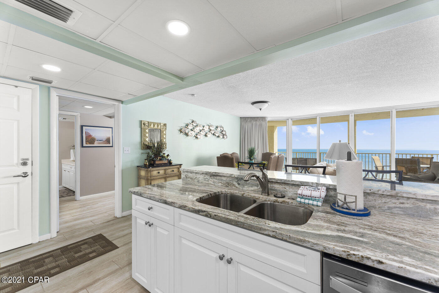 Long Beach Towers I - Residential