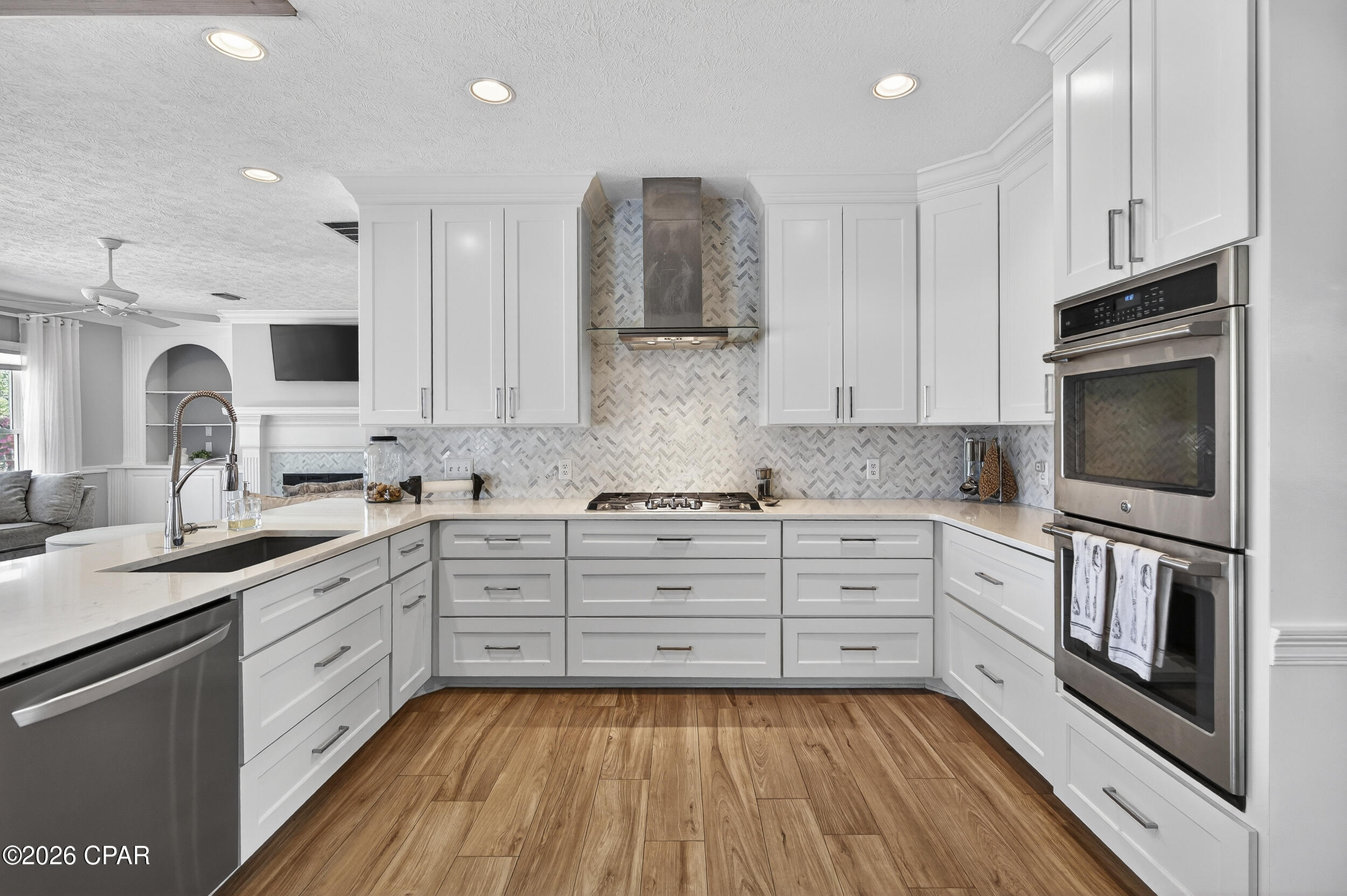 Queensberry Ltd At Bay Point - Residential