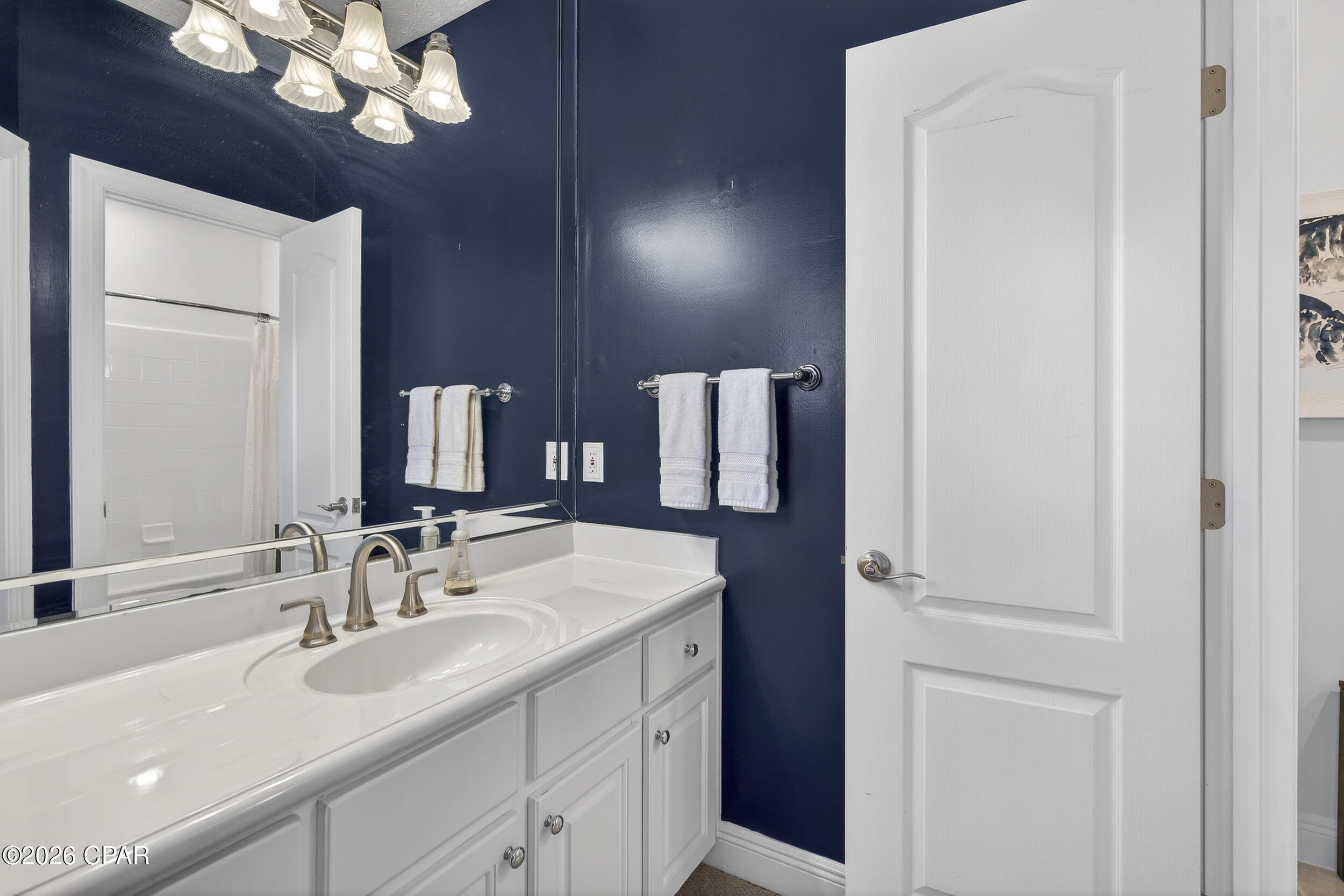 Queensberry Ltd At Bay Point - Residential