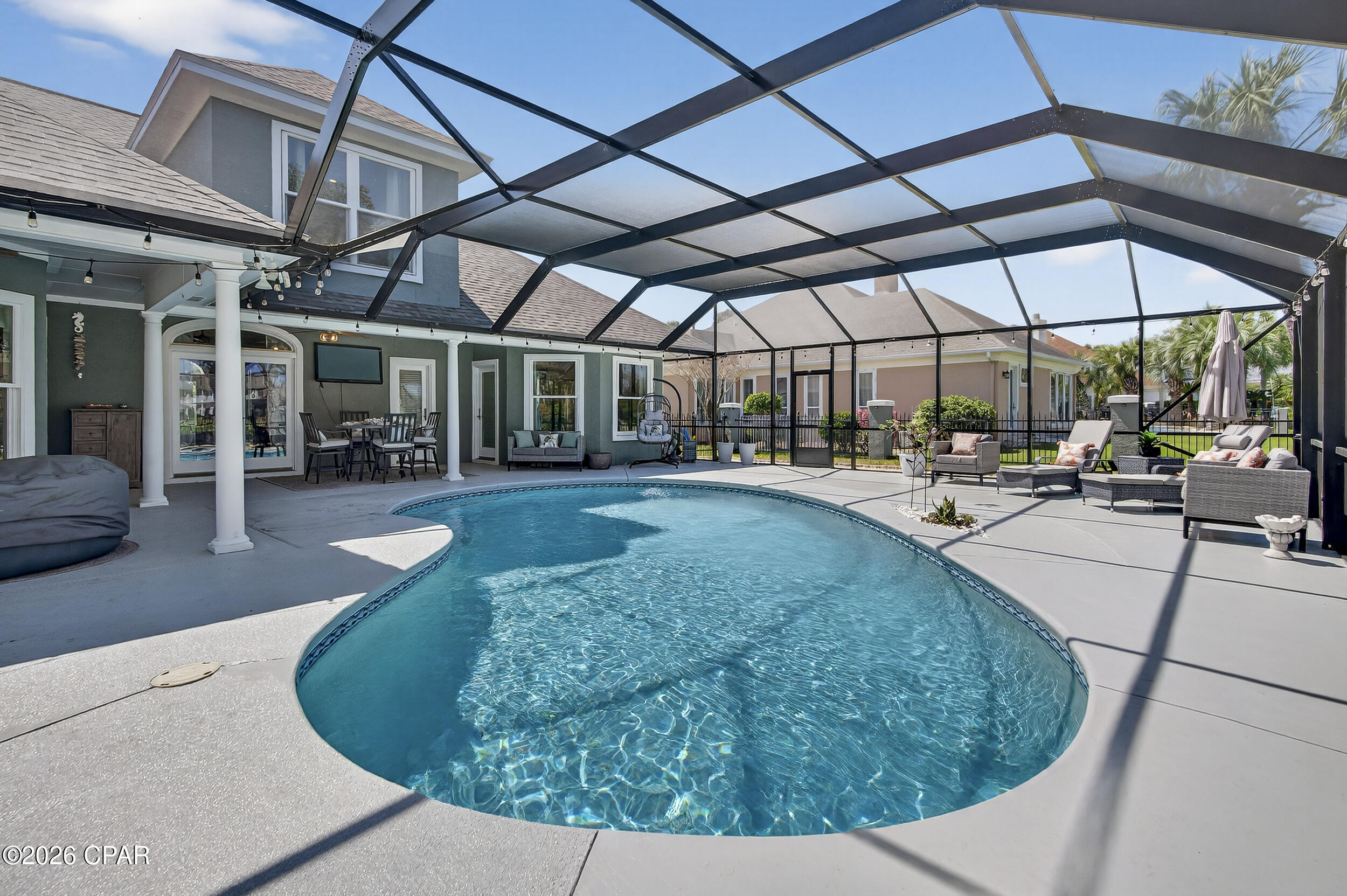 Queensberry Ltd At Bay Point - Residential