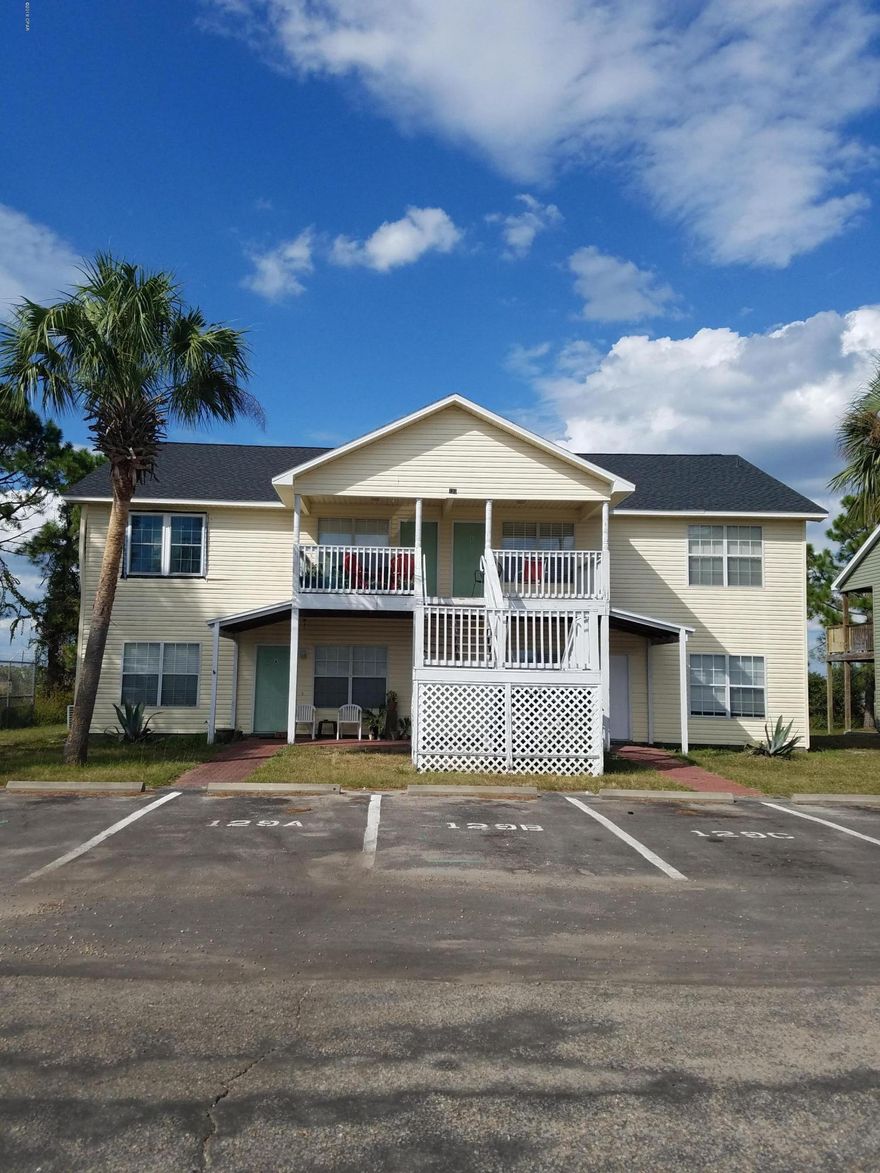 2/2 apartment in a quadplex located close to Navy Base on Thomas Dr.

No pets, Washer/Dryer included. Also includes yard care and garbage.