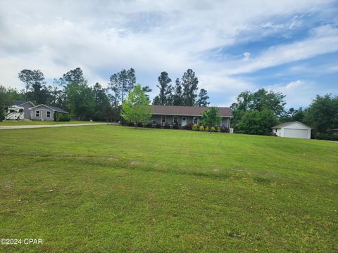 A home in Marianna