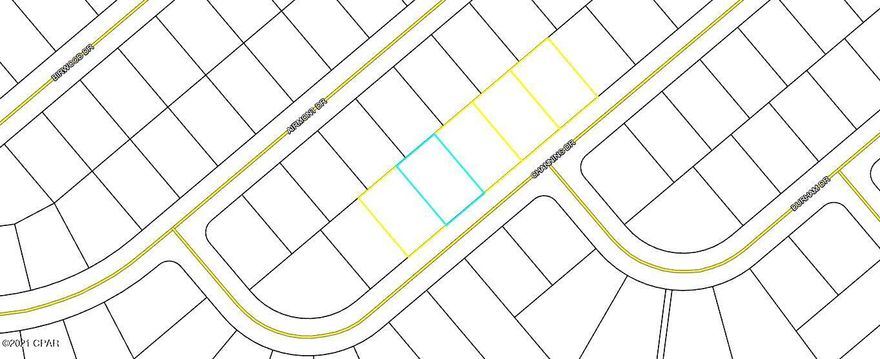 Buy this buildable lot or buy all 5 lots in a row in the growing Sunny Hills community. Conveniently located for short drives to PCB airport or I-10. Golfing, fishing & swimming are popular in this community.