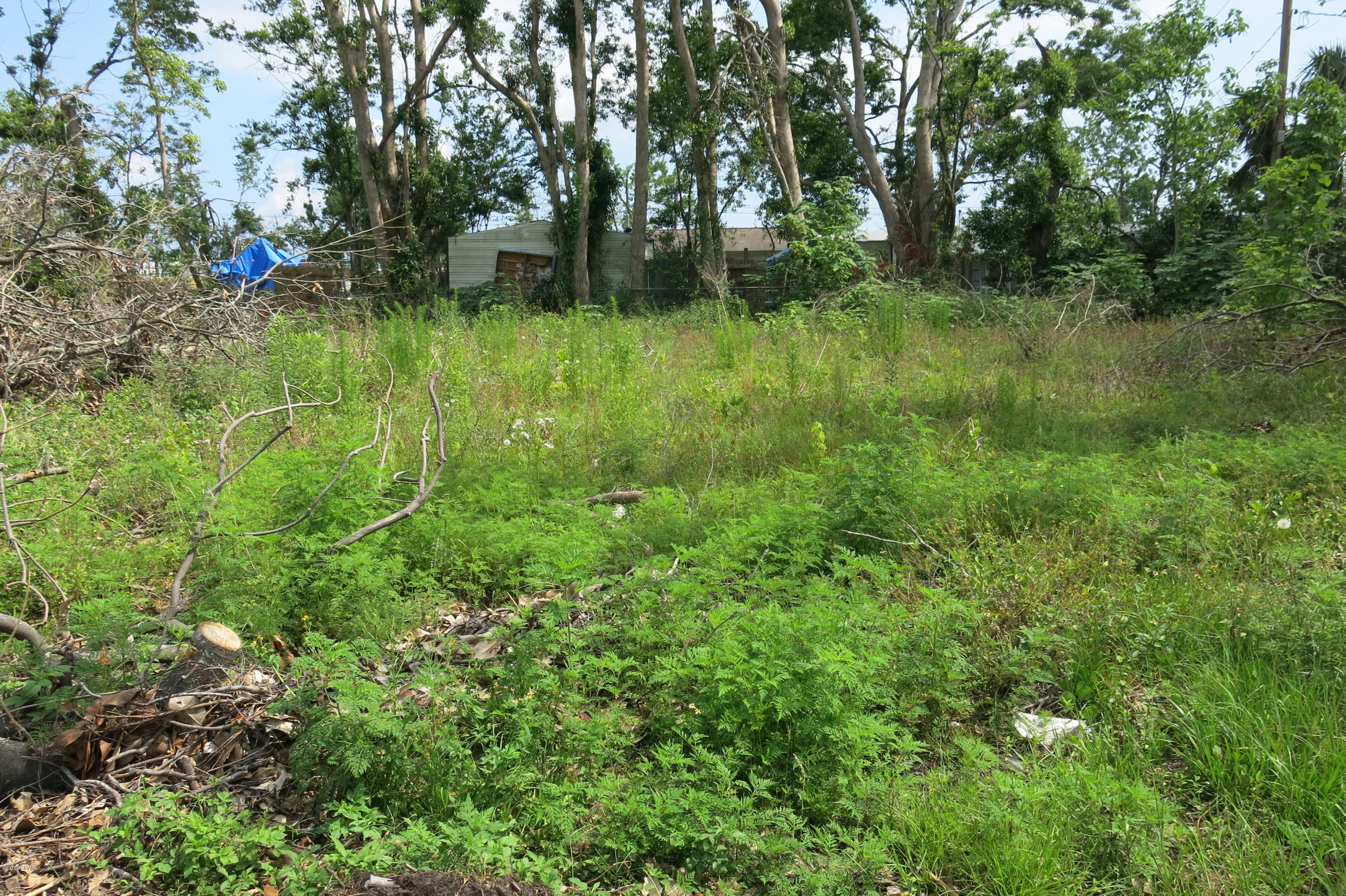 [No Recorded Subdiv] - Land