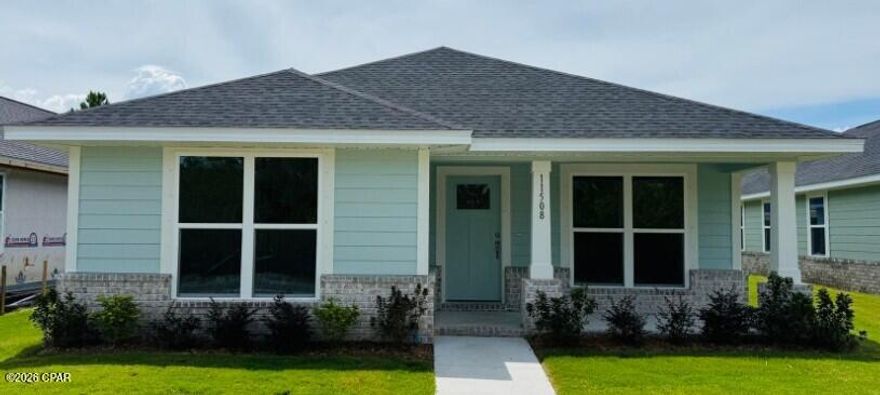 FLEX CASH IF NEEDED, CLOSING COST PAID, COMES WITH NEW WASHER, DRYER,REFRIGERATOR & BLINDS. Come Experience The Difference with Adams Homes in this versatile family floorplan. Includes granite countertops, CoreTec Pro Plus flooring, a sprinkler system, and a rear-load two car garage. Enjoy Florida's great outdoors by calling this peaceful waterfront community home. From kayaking and fishing, to boating East Bay can accommodate it all. With beautiful intracoastal views this community is just 20 minutes from Tyndall AFB, 37 minutes to Mexico Beach, or a short boat ride to Shell Island.