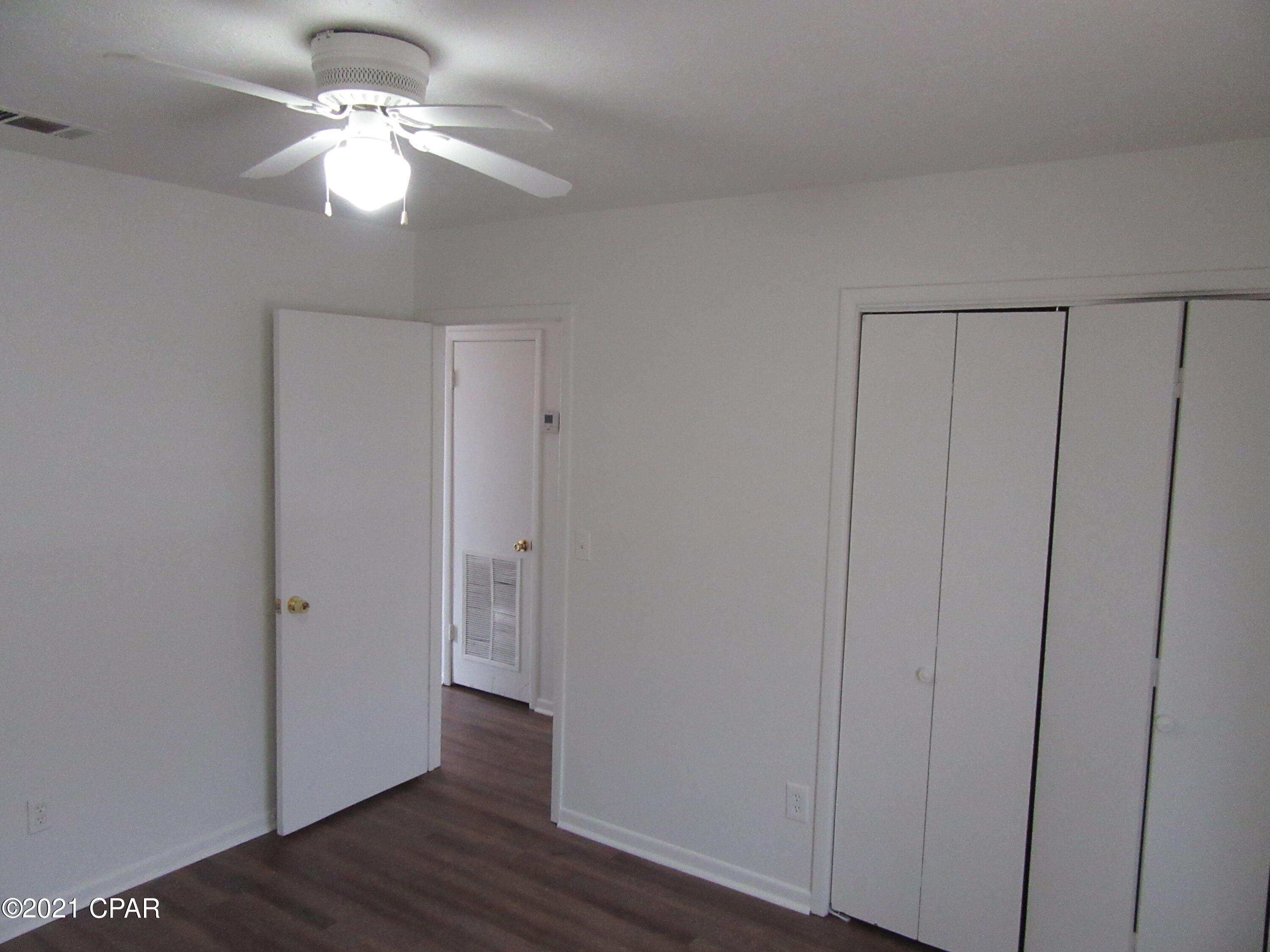 [No Recorded Subdiv] - Residential Lease