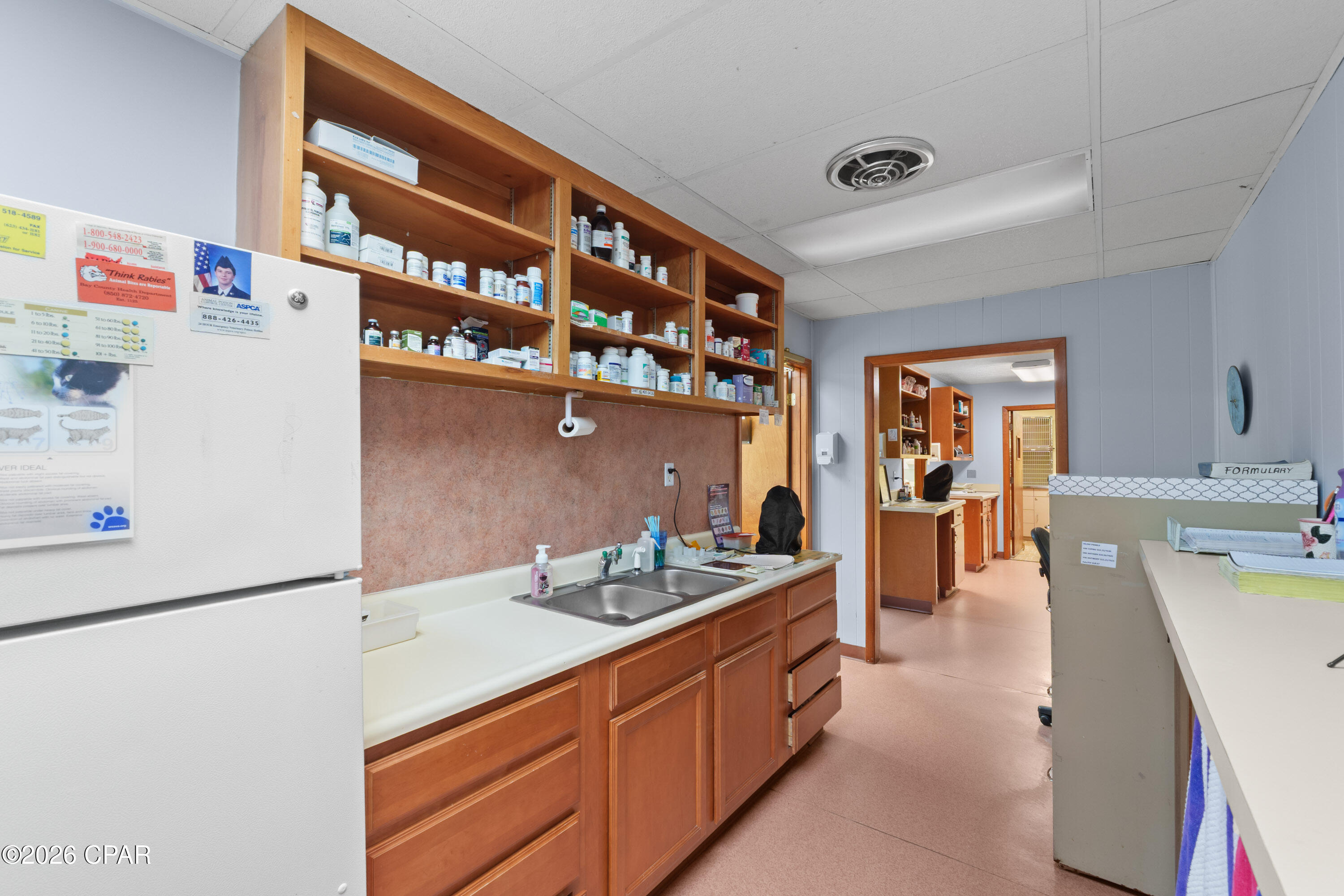 Thousand Oaks - Commercial Sale