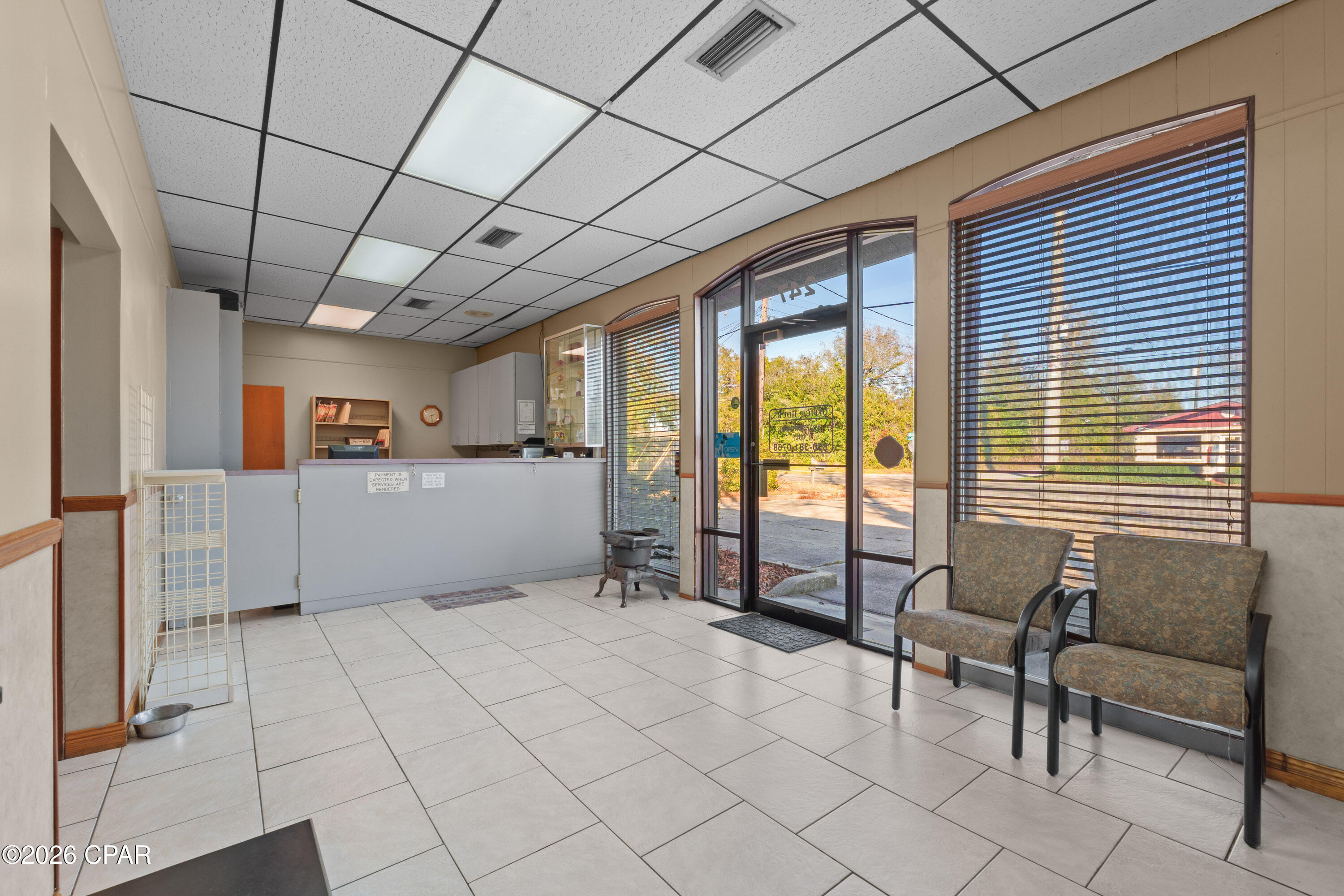 Thousand Oaks - Commercial Sale