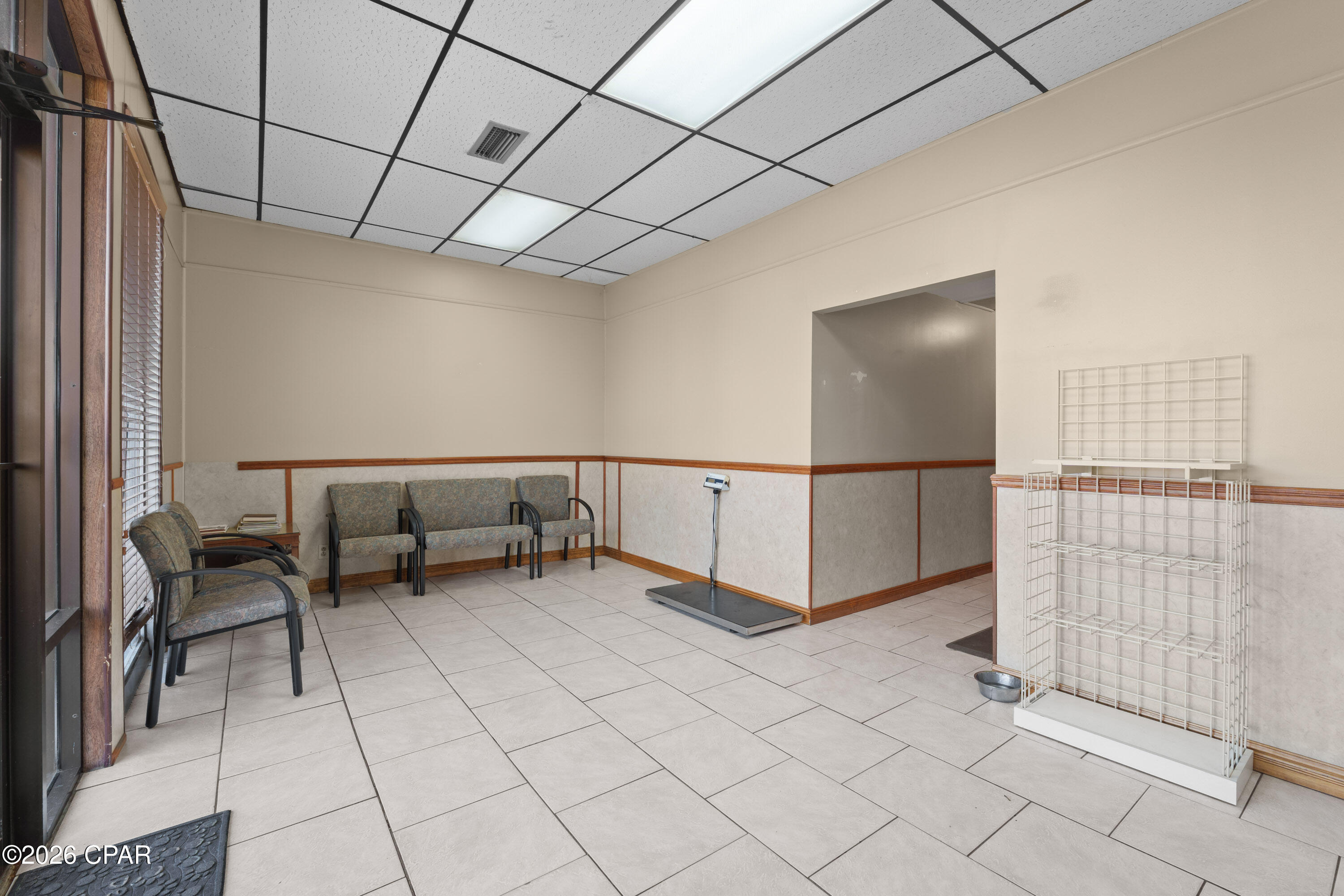 Thousand Oaks - Commercial Sale