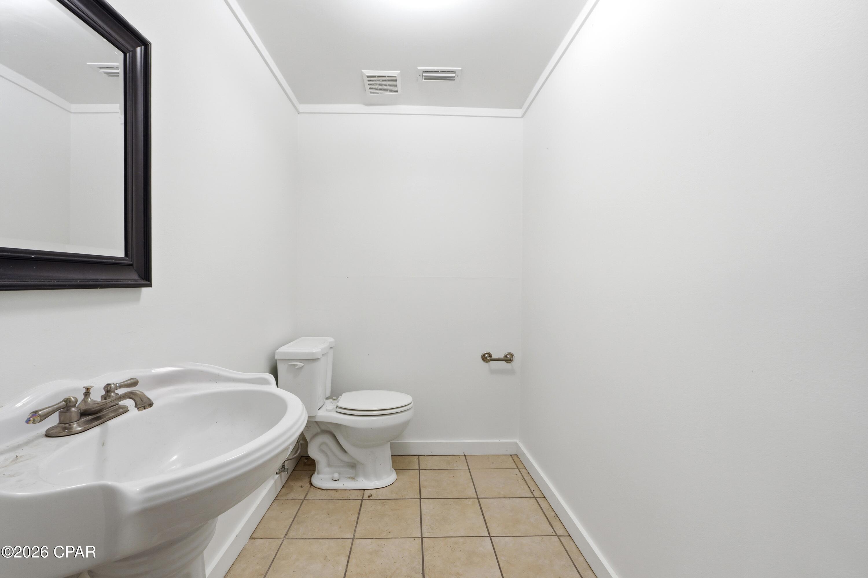 No Named Subdivision - Commercial Lease
