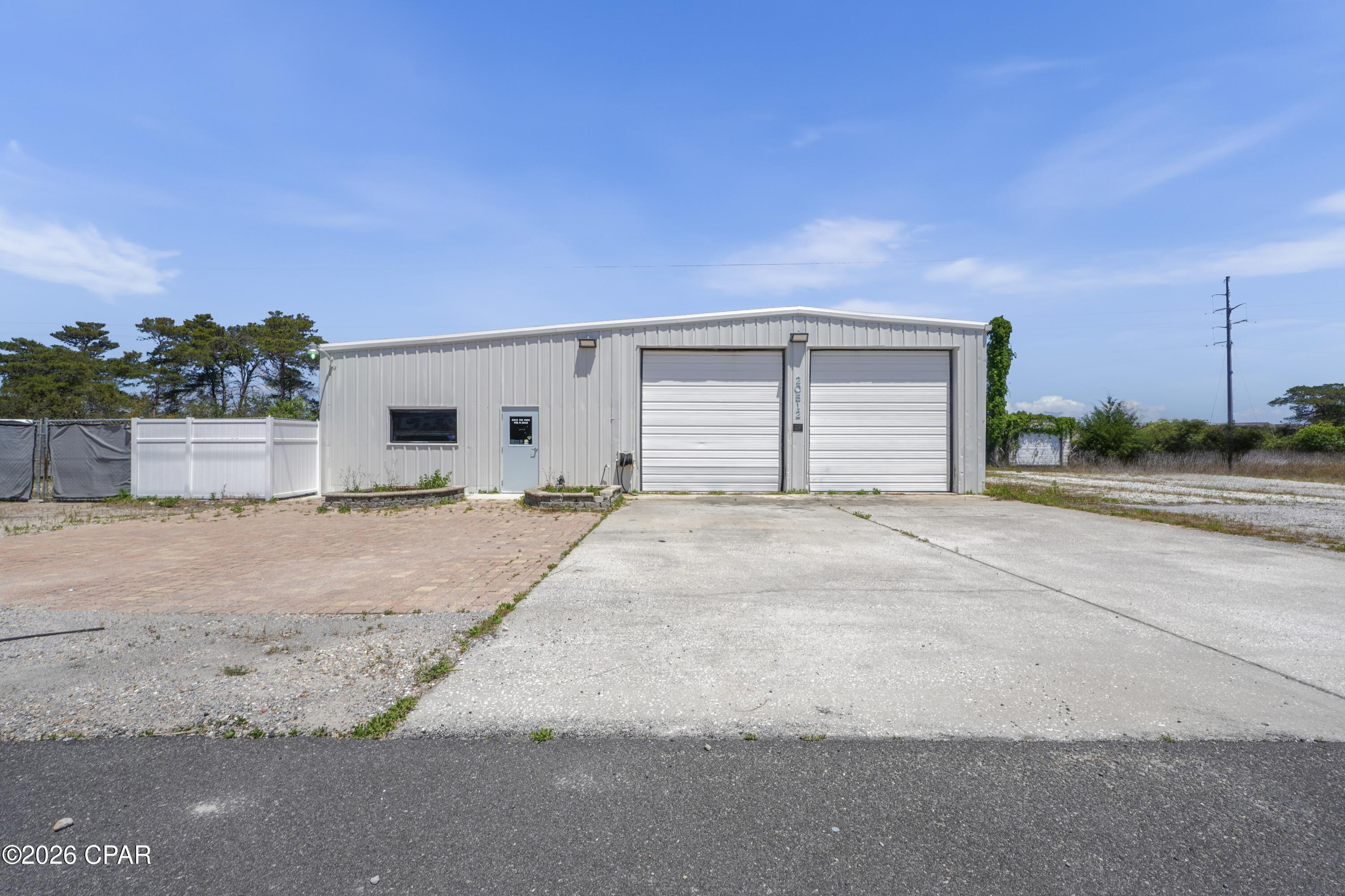 No Named Subdivision - Commercial Lease