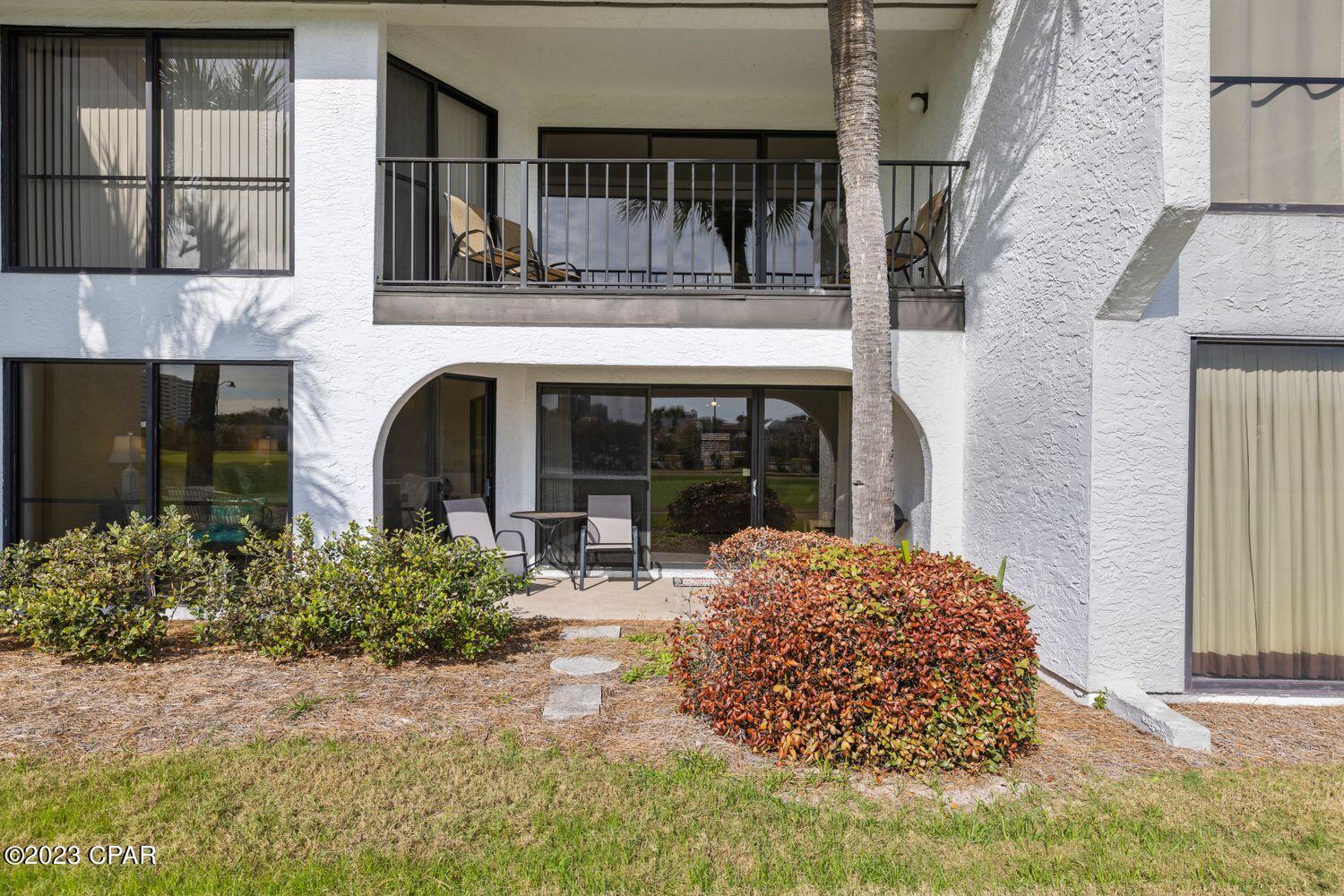 Edgewater Golf Villas 3A - Residential