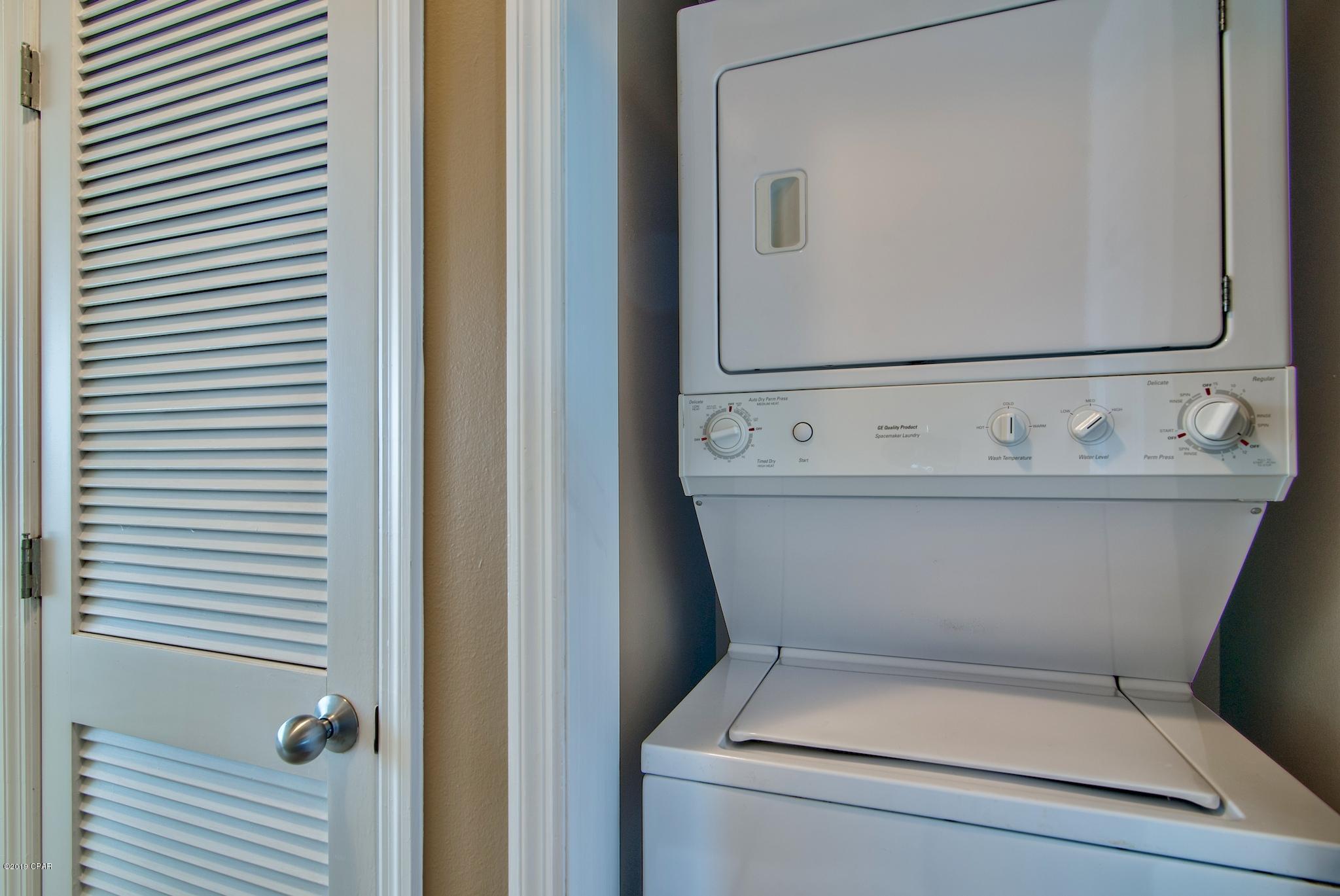 Majestic Beach Tower I - Residential