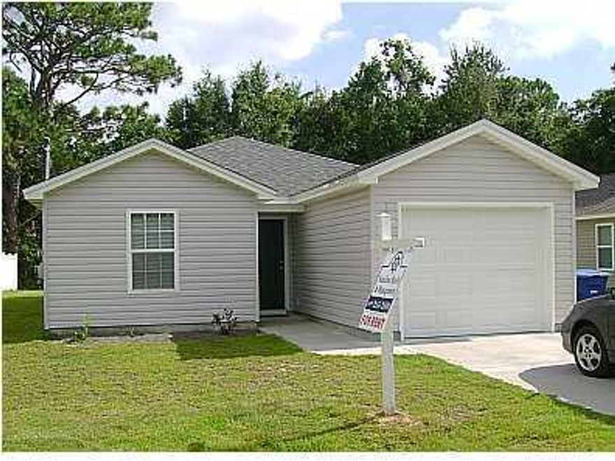 Very nice home with open floor plan, ceramic tile and carpet, split bedroom plan, breakfast bar, washer & dryer connections, covered patio, sprinkler and 1-car garage. Close to Tyndall AFB, and schools. APPOINTMENT ONLY!!