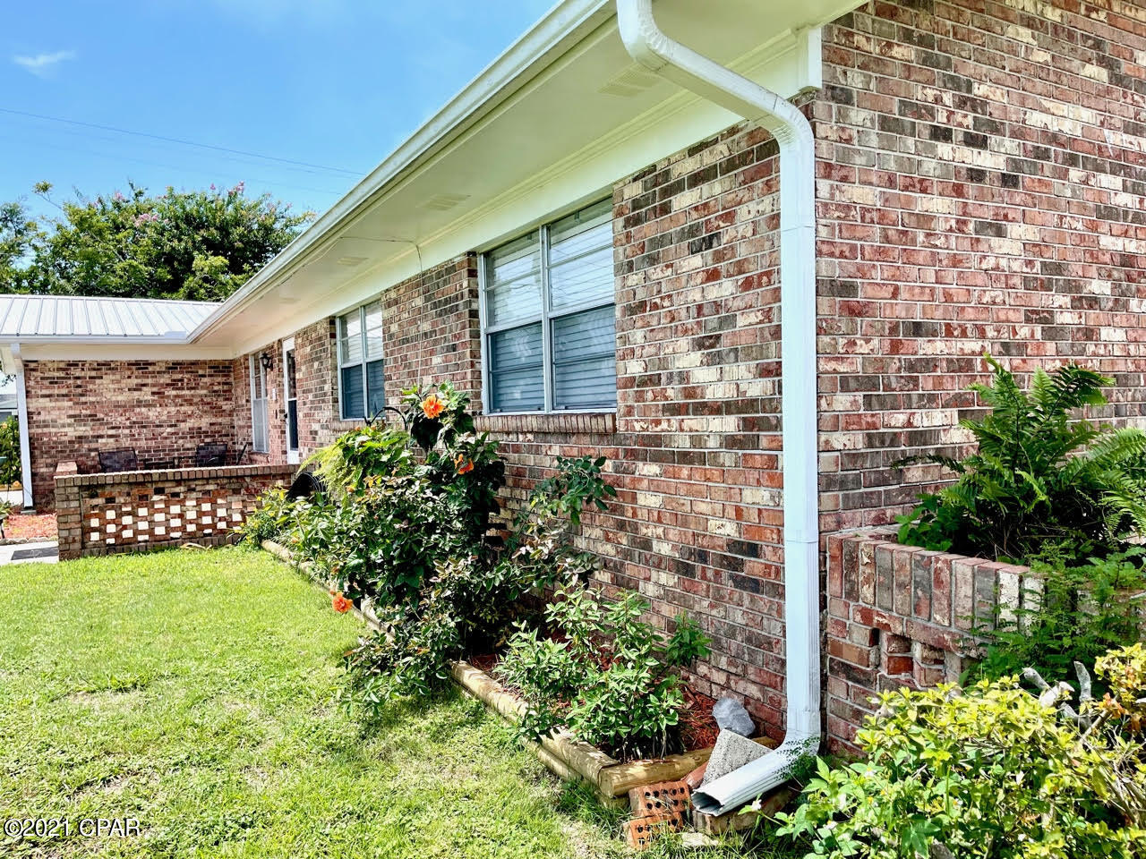 Kendrick Manor - Residential