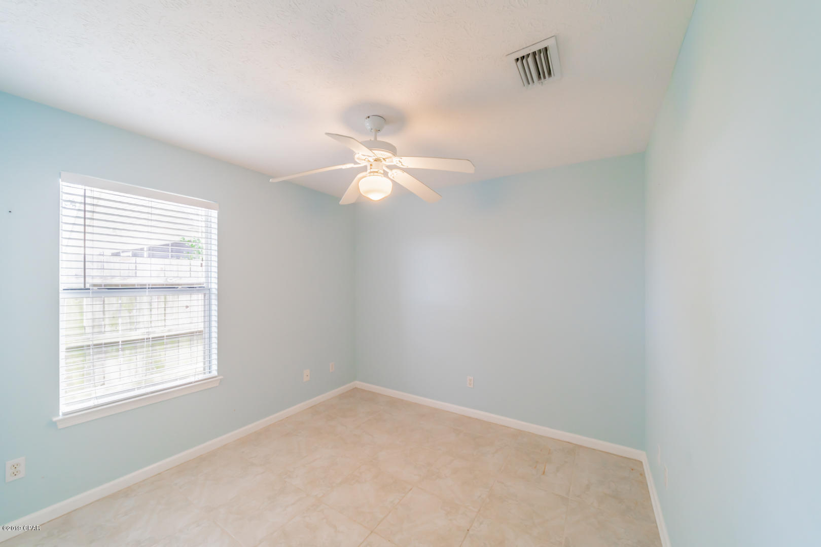 Riviera Beach 1st Add - Residential Lease