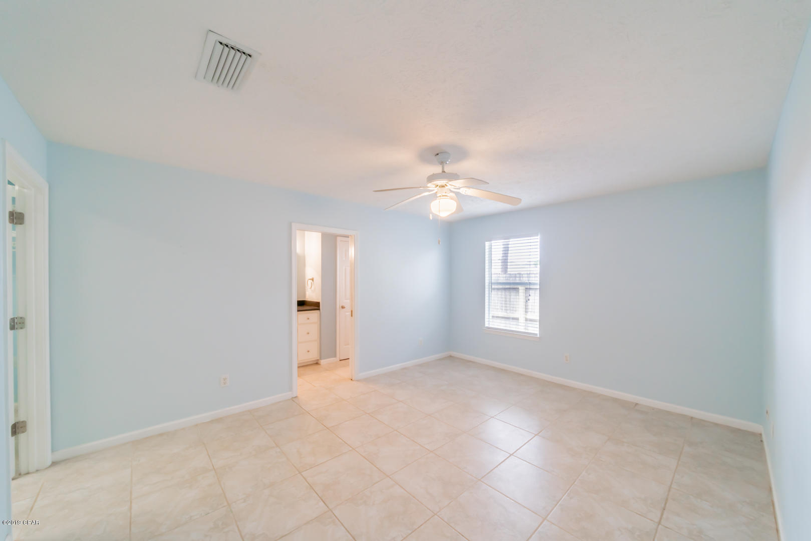 Riviera Beach 1st Add - Residential Lease
