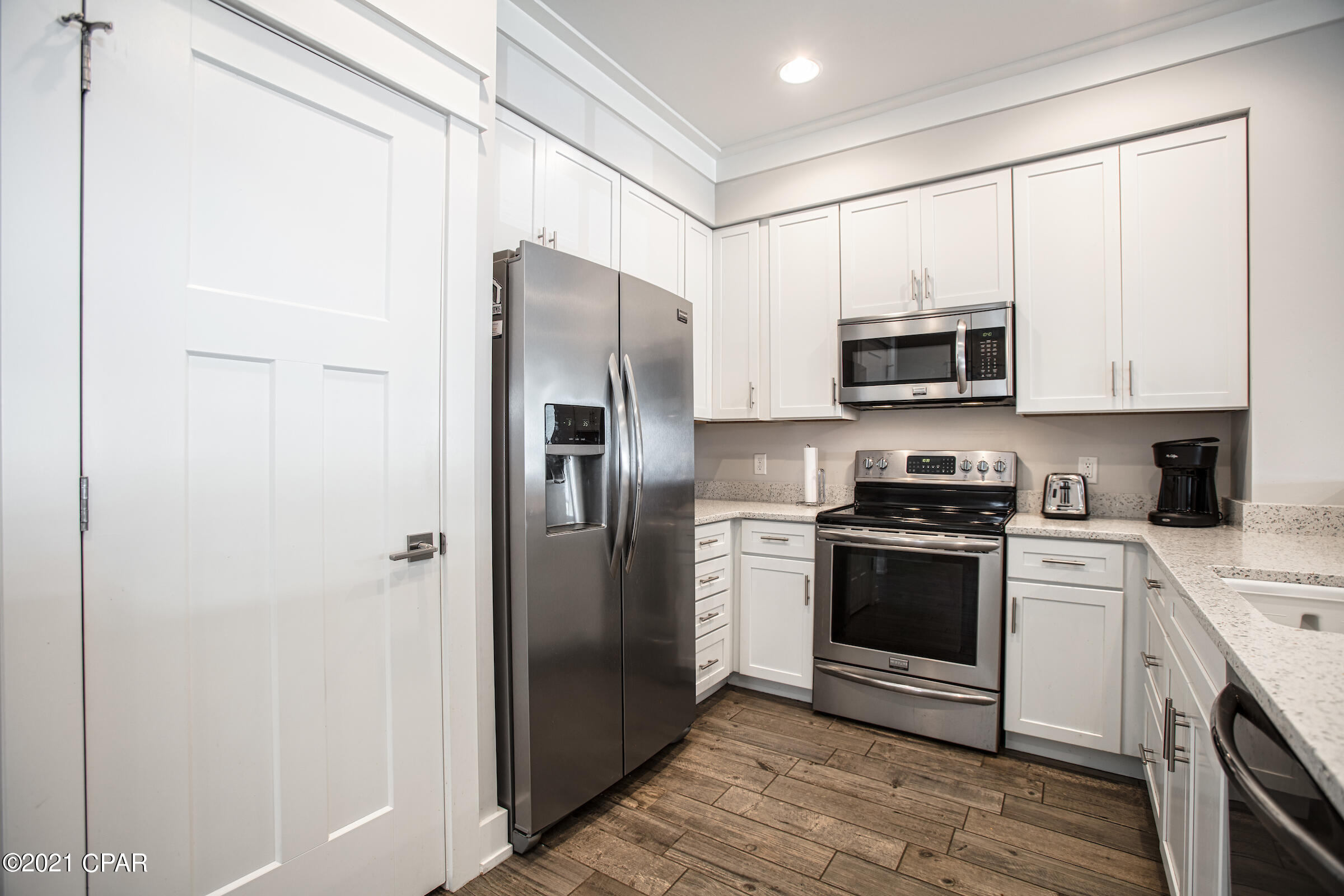 Bel Air - Residential