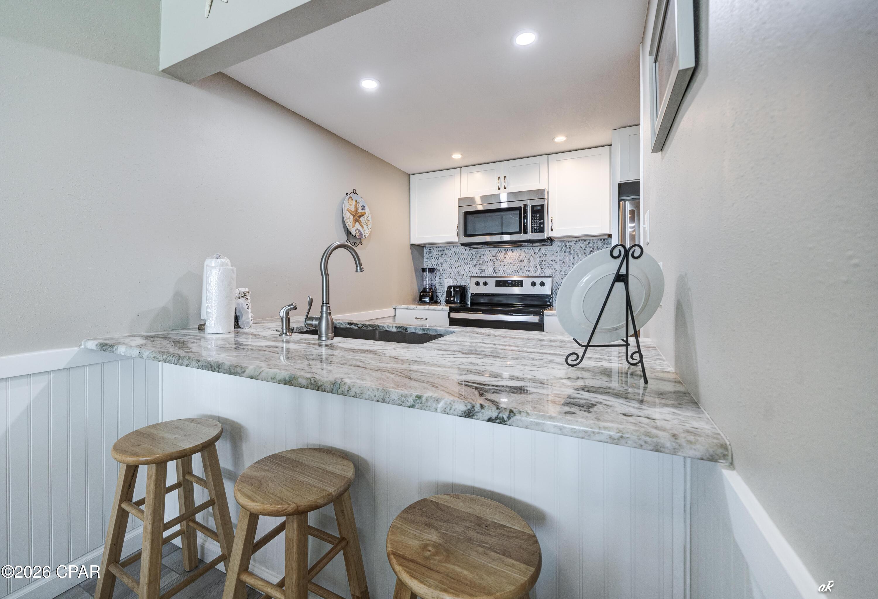 Leeward/Windward Condo - Residential