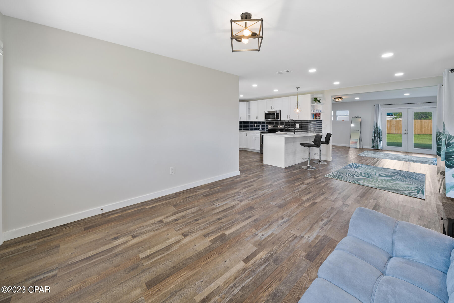 Hentz 1st Add Unit B - Residential