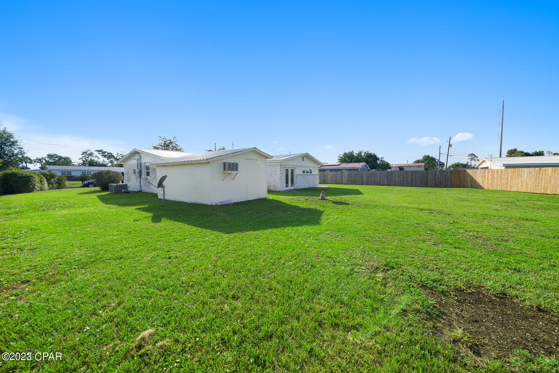 Hentz 1st Add Unit B - Residential