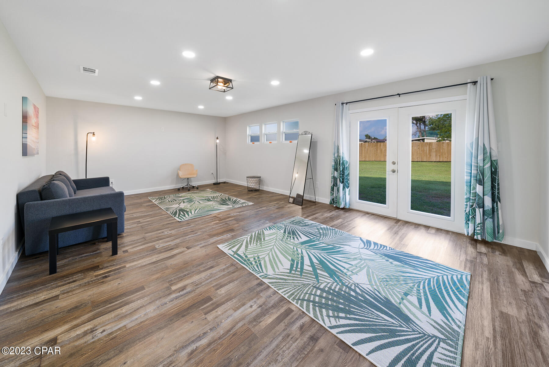 Hentz 1st Add Unit B - Residential