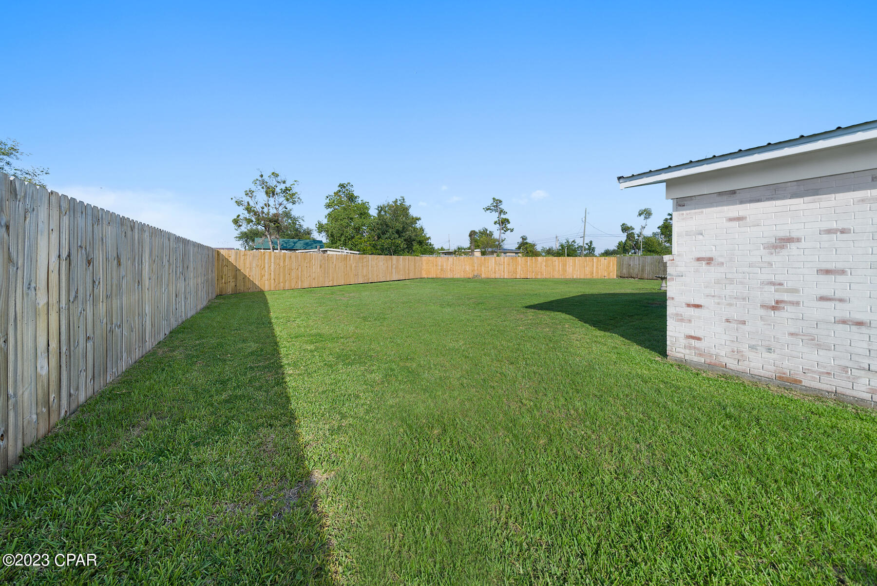 Hentz 1st Add Unit B - Residential