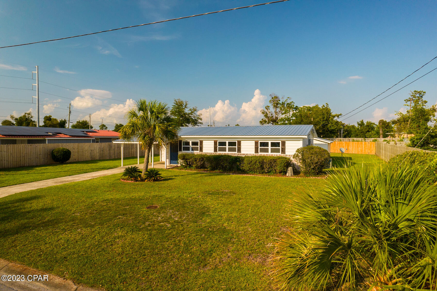 Hentz 1st Add Unit B - Residential