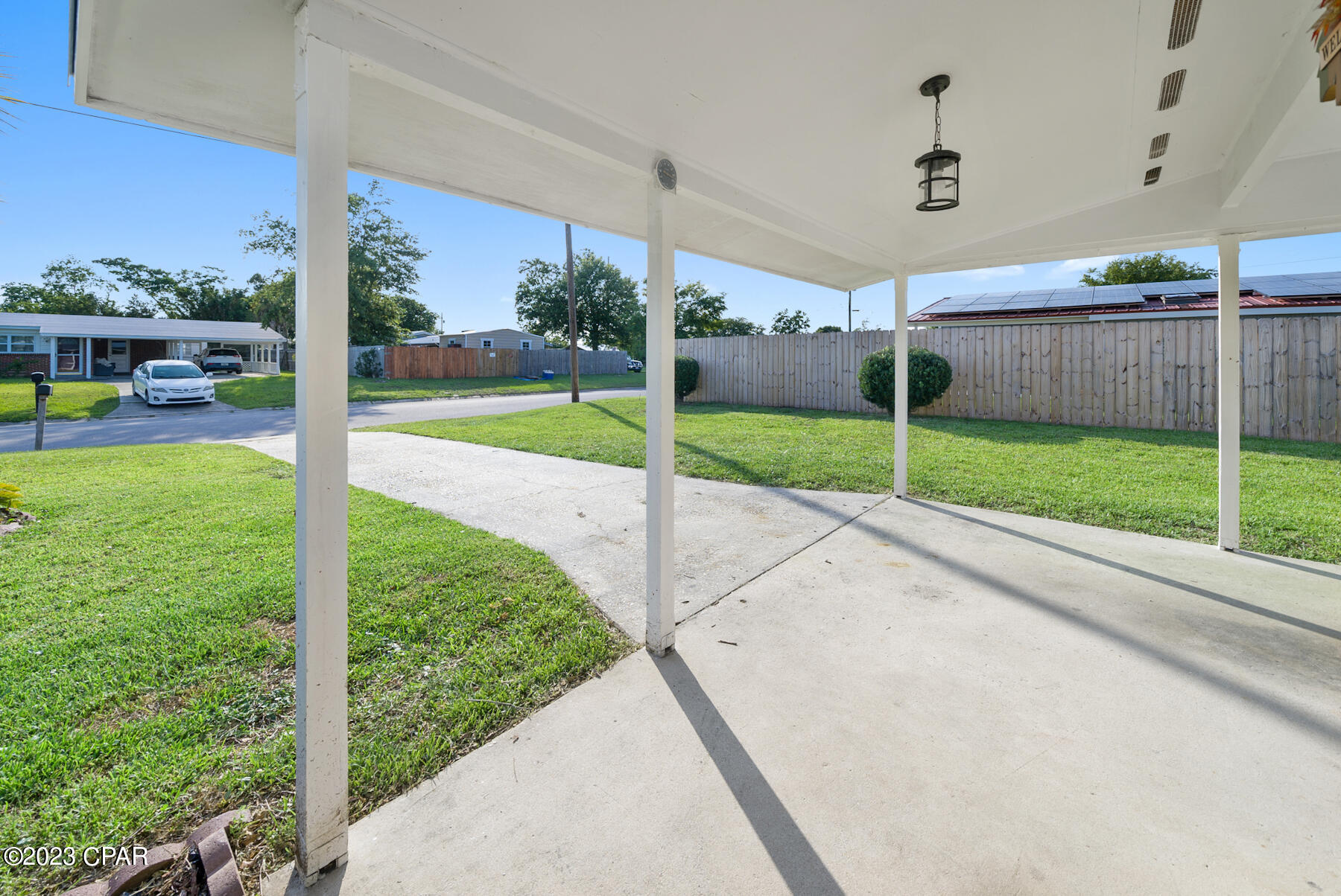 Hentz 1st Add Unit B - Residential