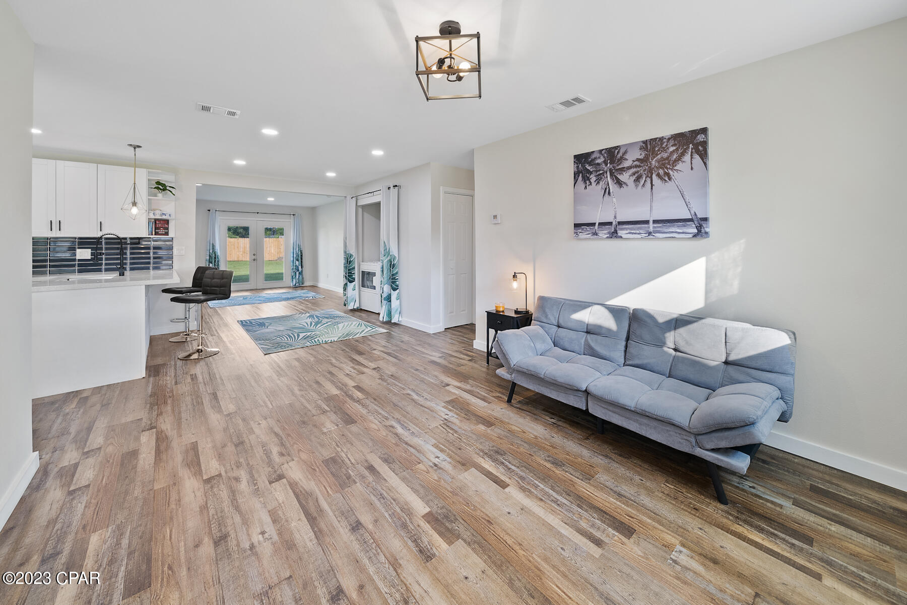 Hentz 1st Add Unit B - Residential