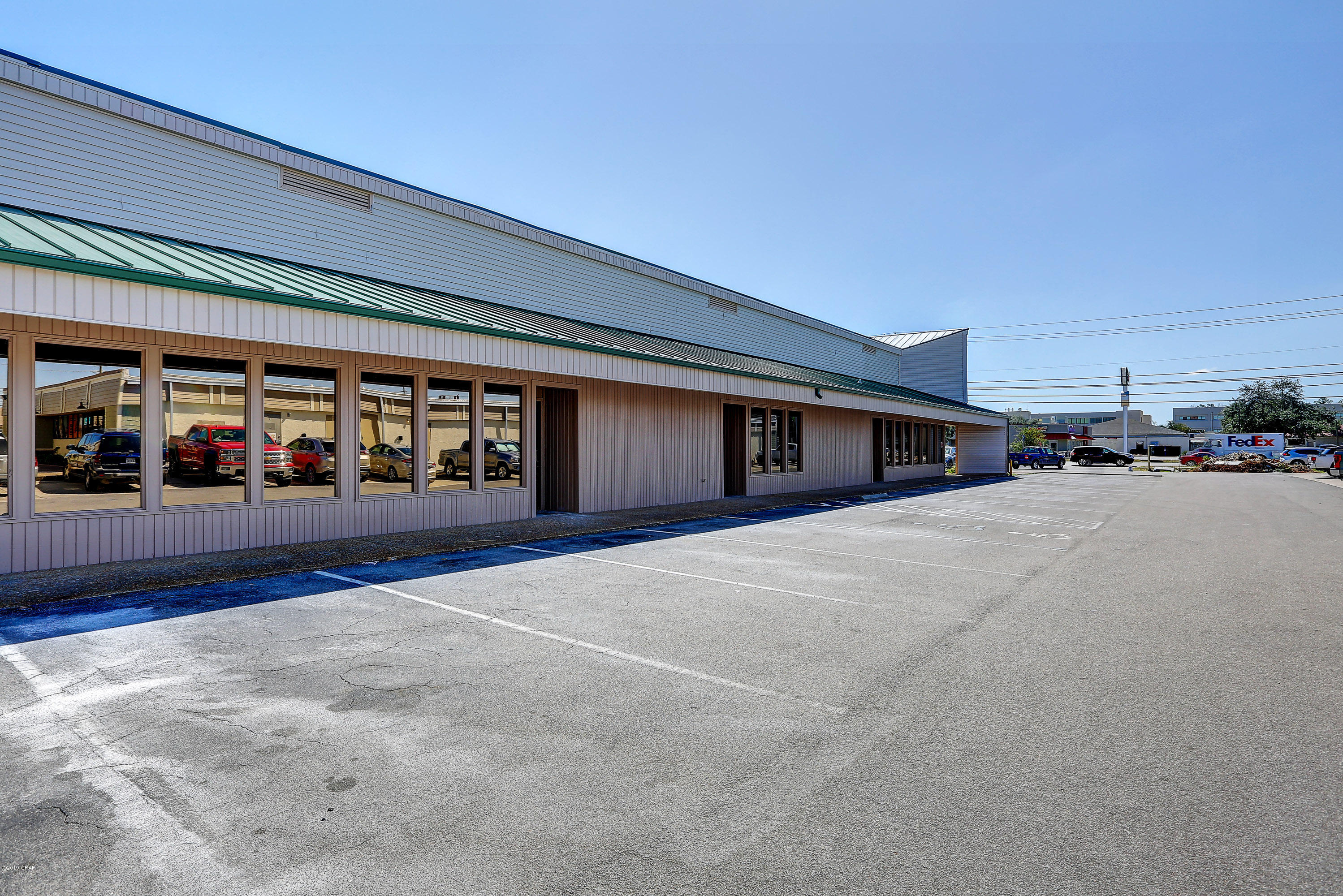 No Named Subdivision - Commercial Lease